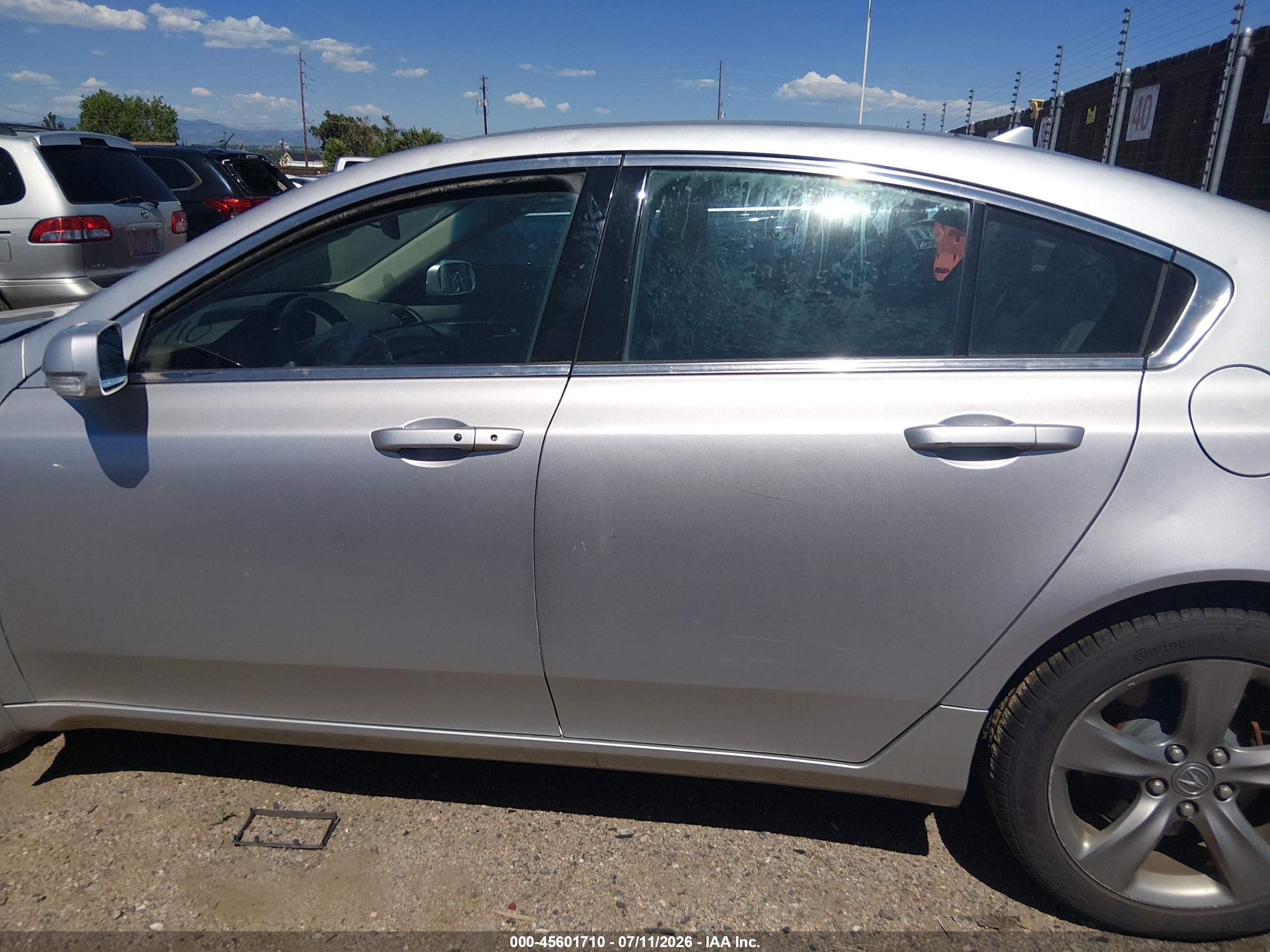2013 Acura Tl 3.7 Silver vin: 19UUA9F50DA004444