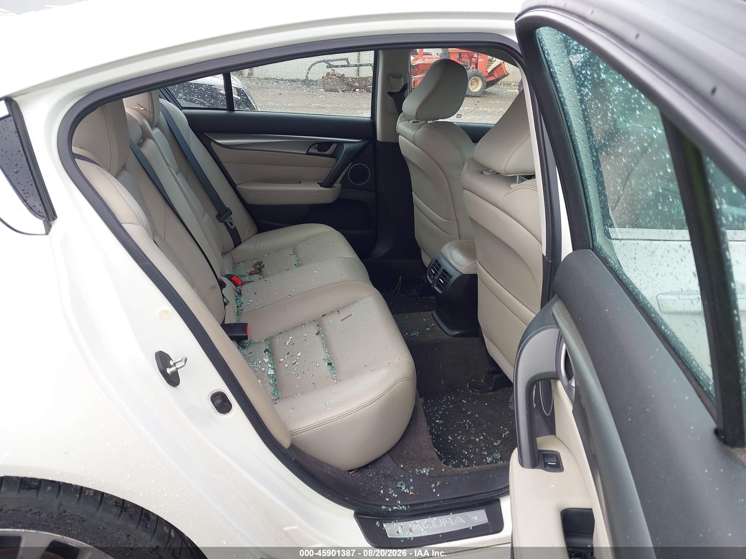2010 Acura Tl 3.7 White vin: 19UUA9F51AA000947