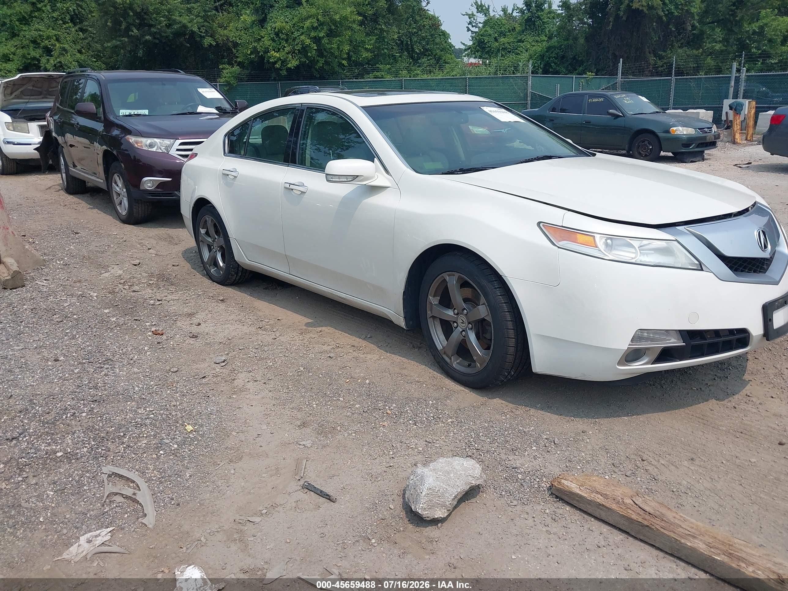 2011 Acura Tl 3.7 White vin: 19UUA9F51BA001131