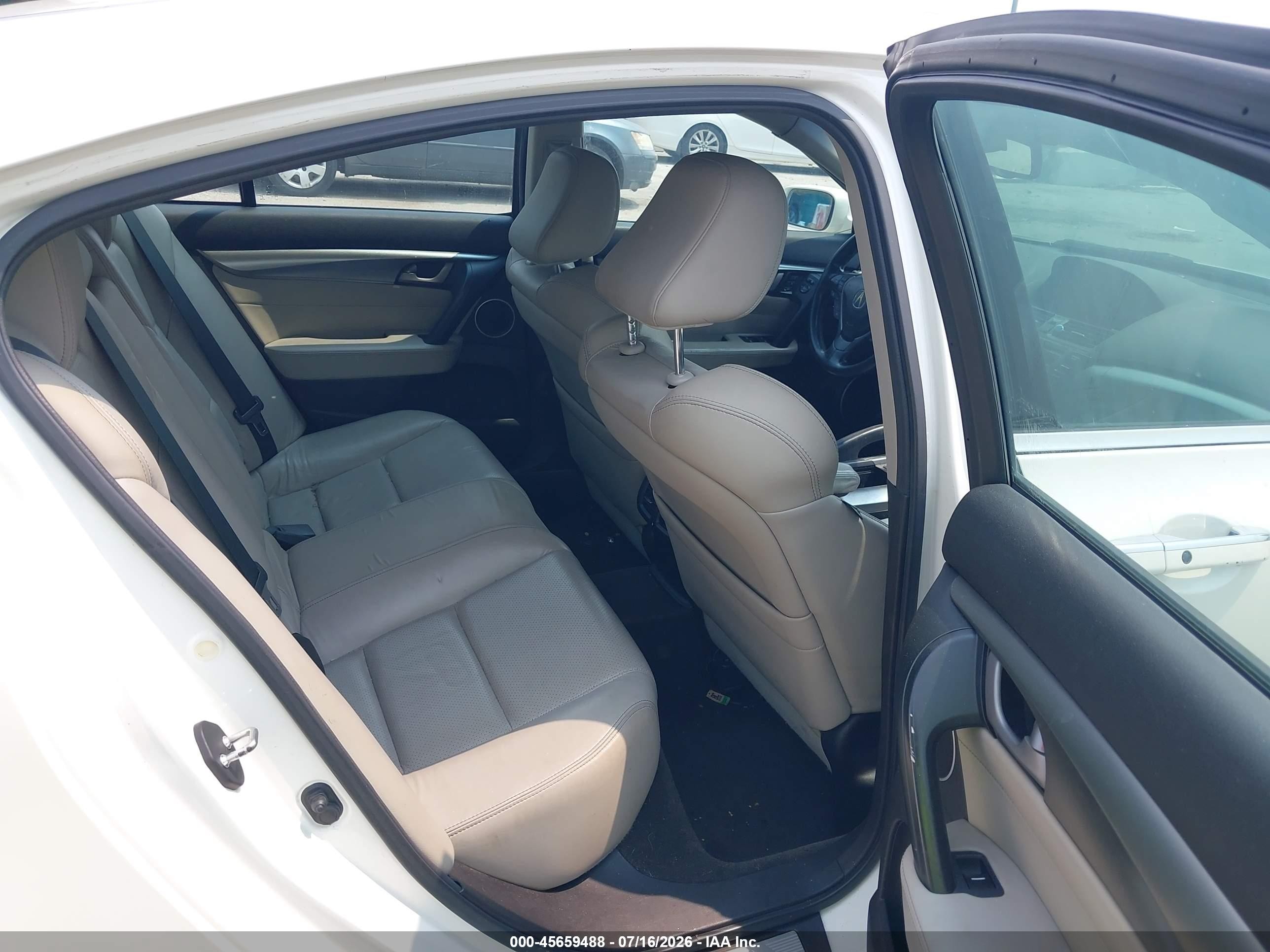 2011 Acura Tl 3.7 White vin: 19UUA9F51BA001131