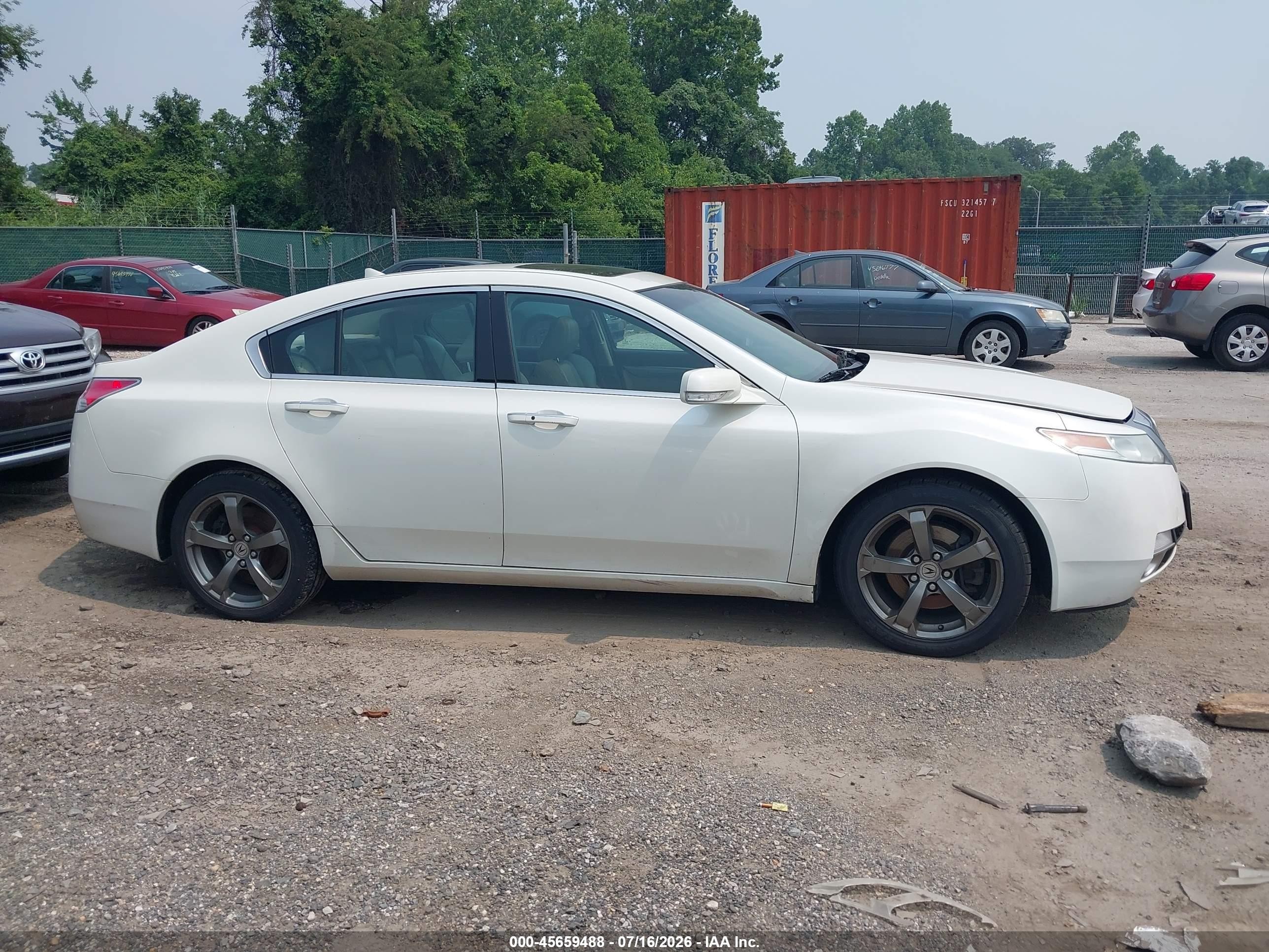 2011 Acura Tl 3.7 White vin: 19UUA9F51BA001131