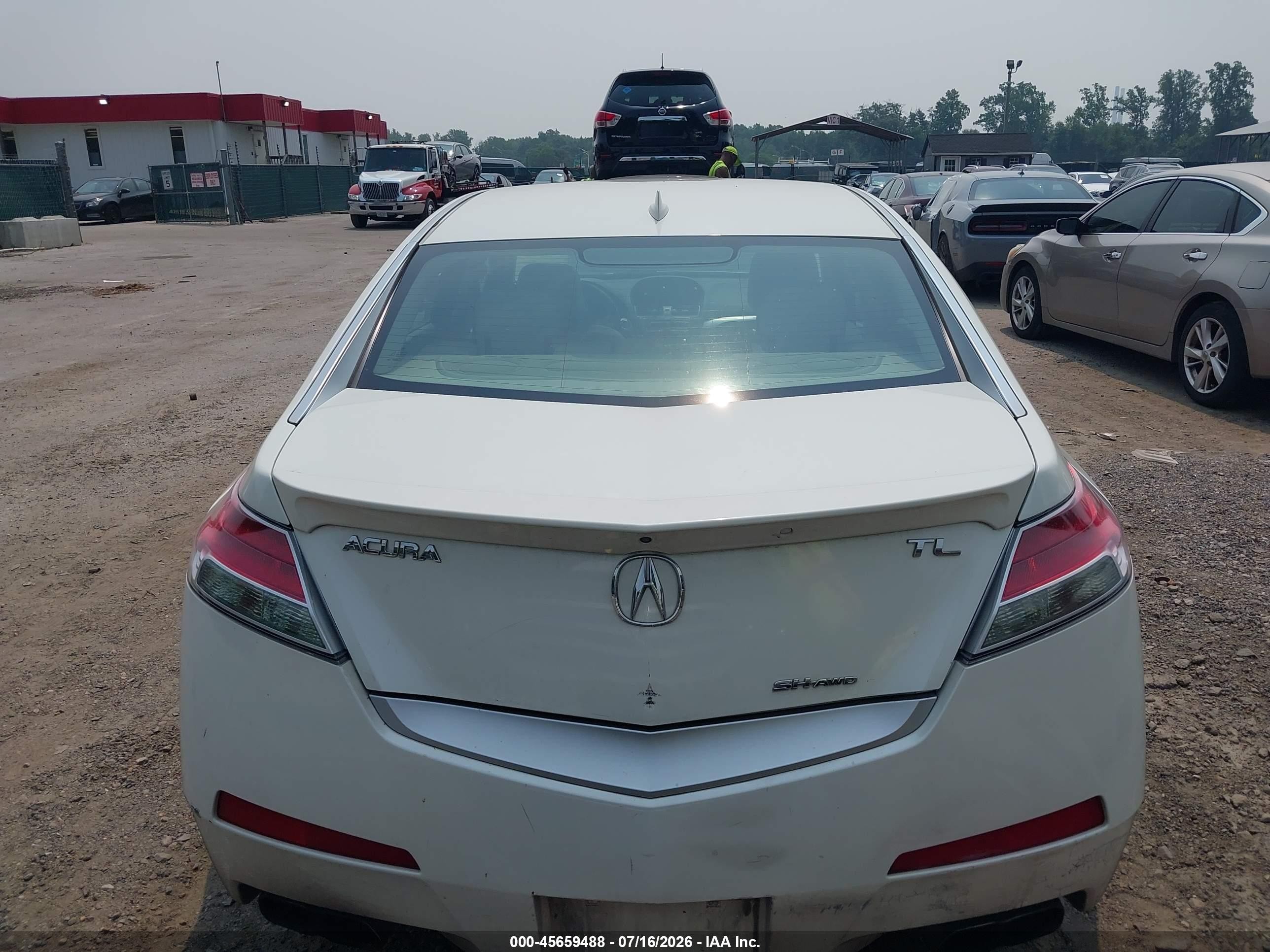 2011 Acura Tl 3.7 White vin: 19UUA9F51BA001131