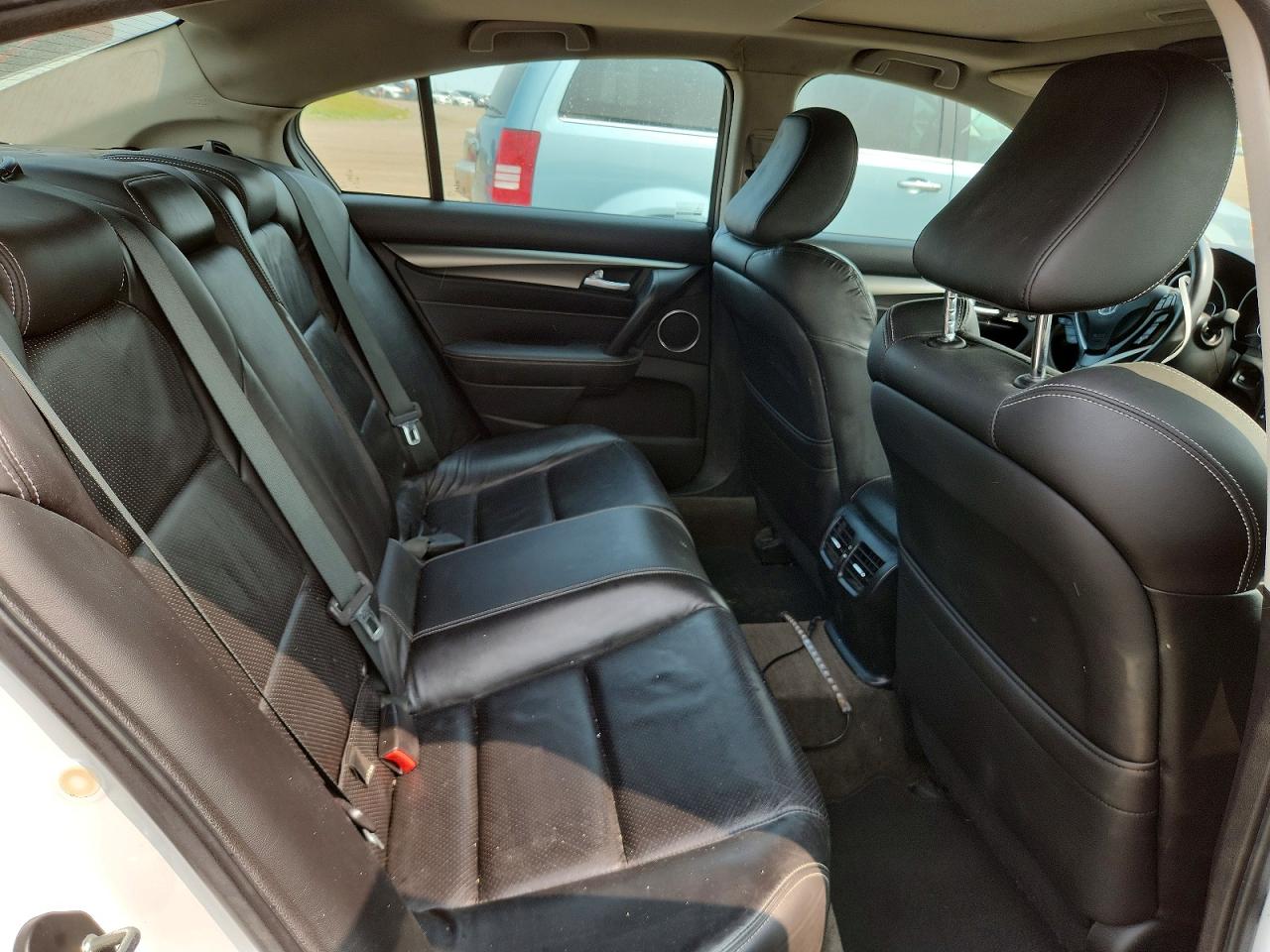 2013 Acura Tl Tech Белый vin: 19UUA9F51DA800930