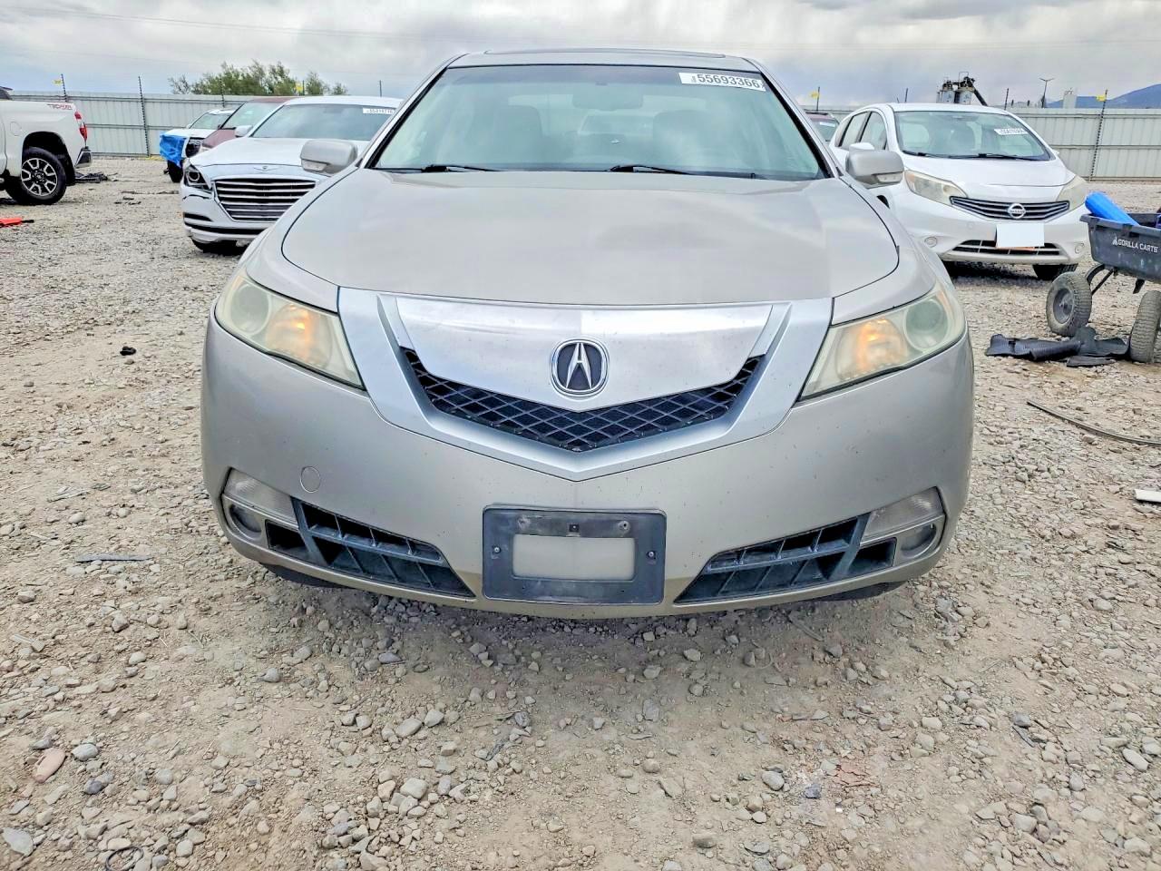 2010 Acura Tl Silver vin: 19UUA9F52AA007213