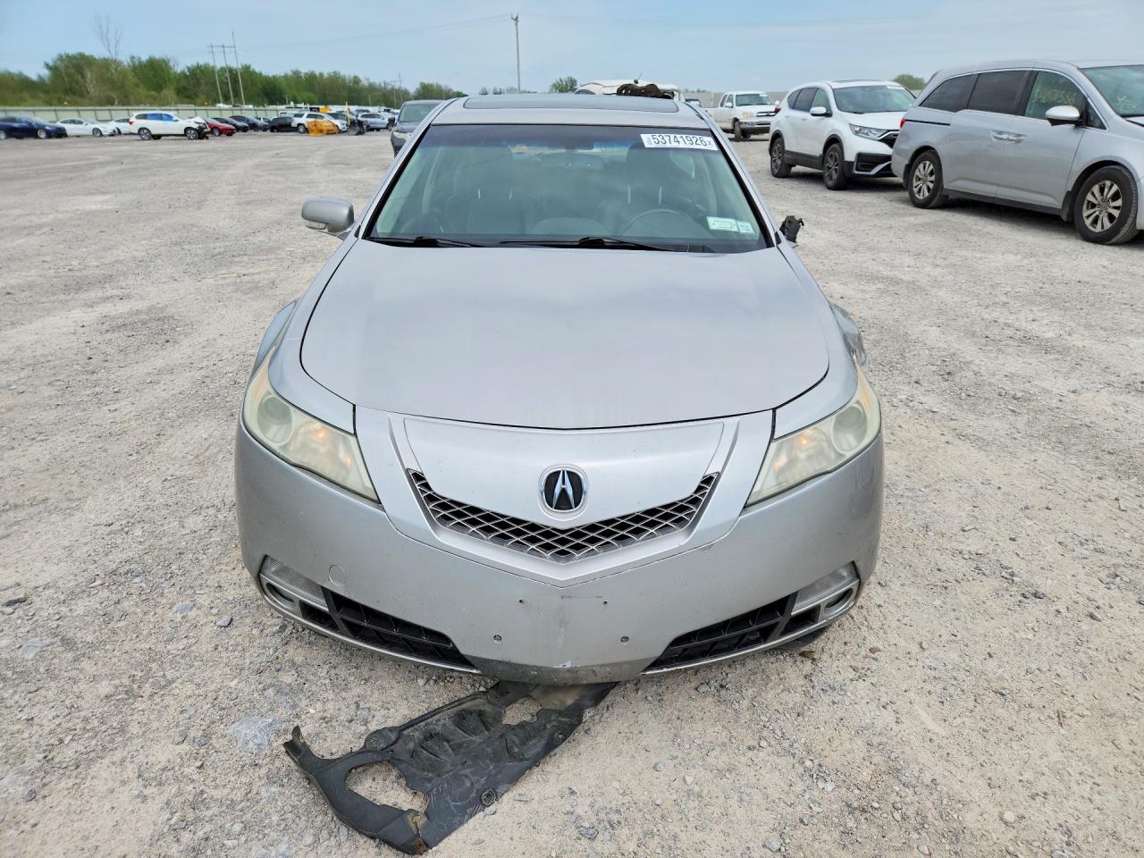 2010 Acura Tl Silver vin: 19UUA9F52AA008054