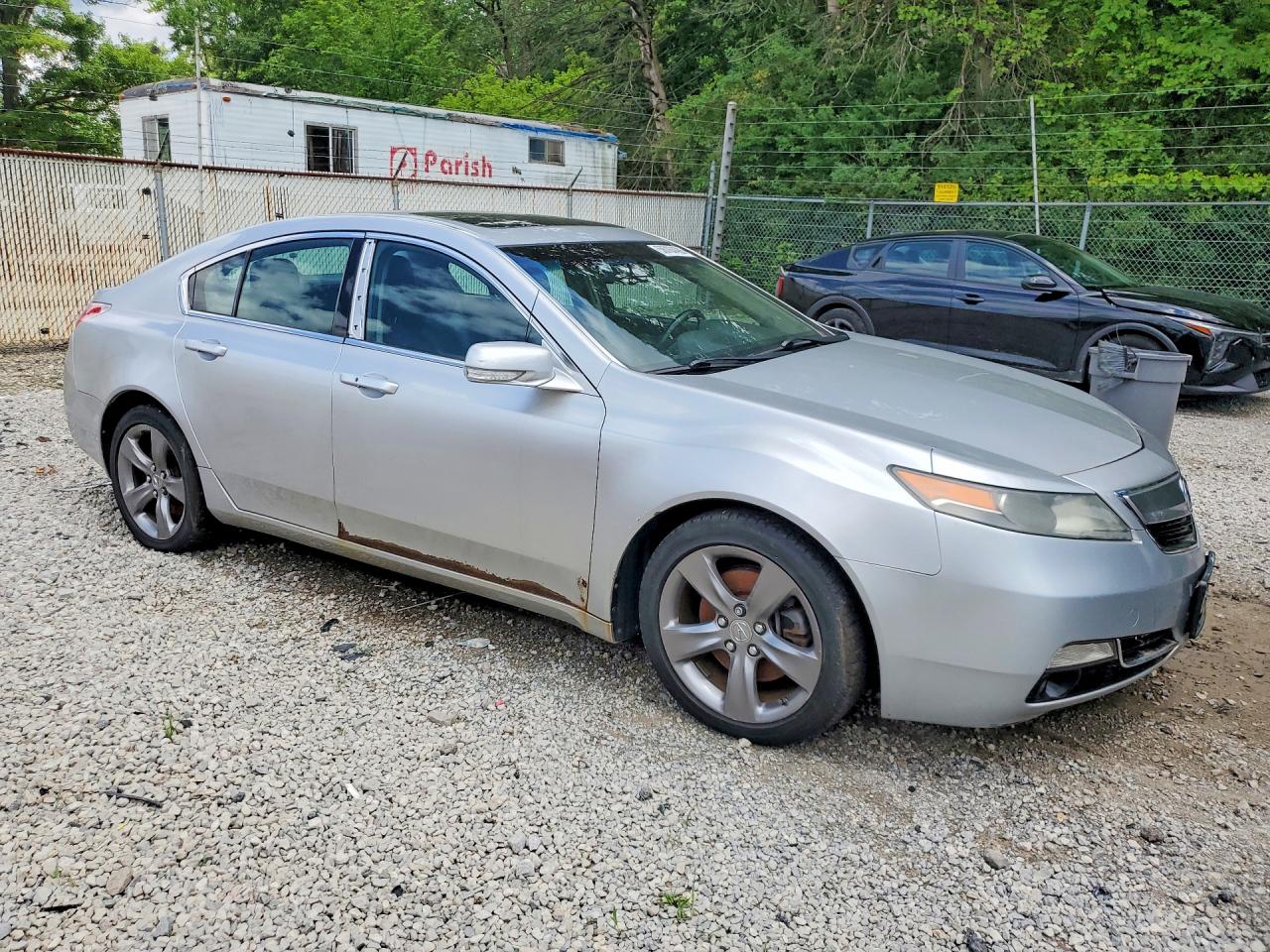 2013 Acura Tl Tech Серебряный vin: 19UUA9F52DA001433