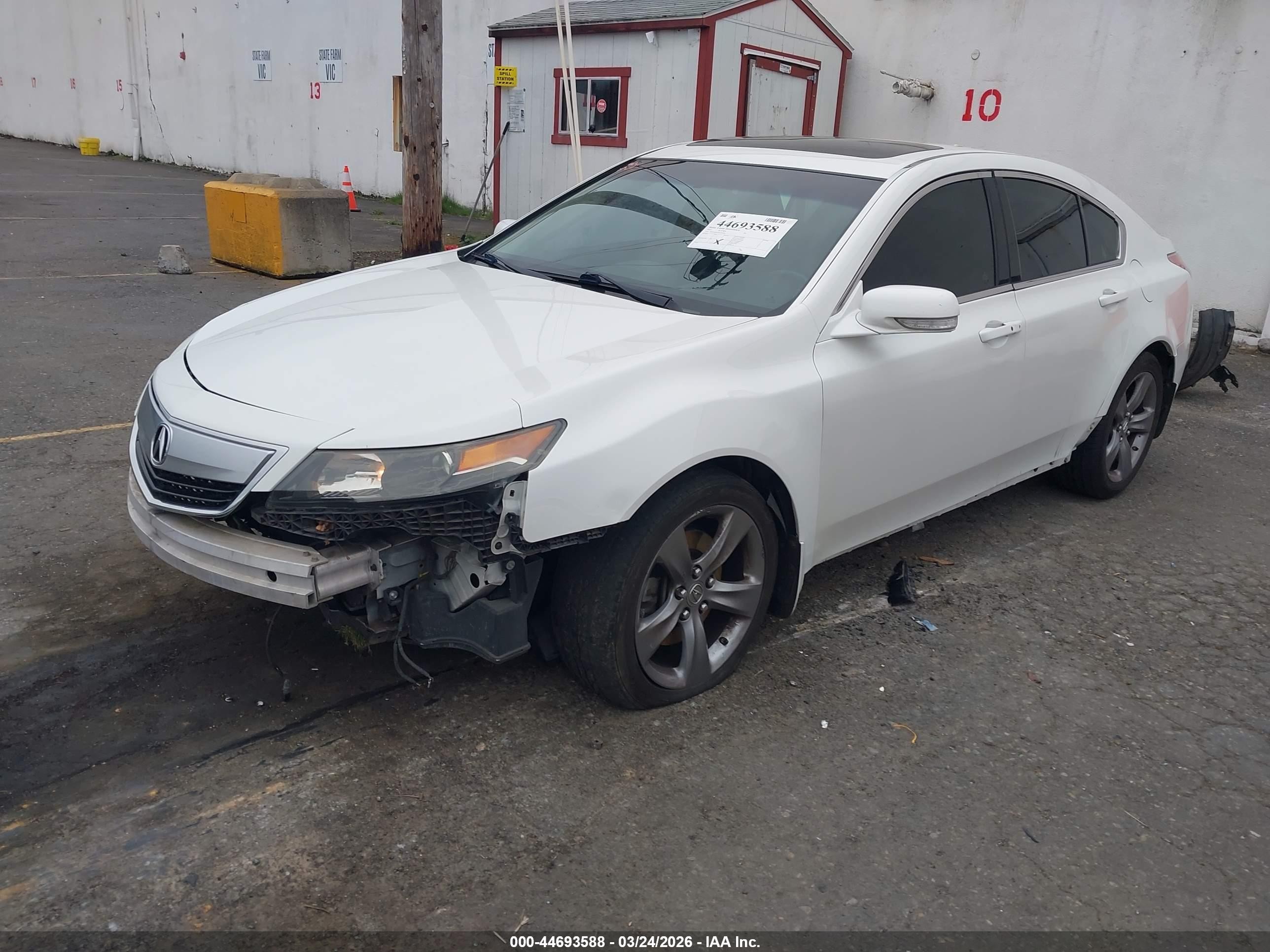 2013 Acura Tl 3.7 White vin: 19UUA9F52DA004896
