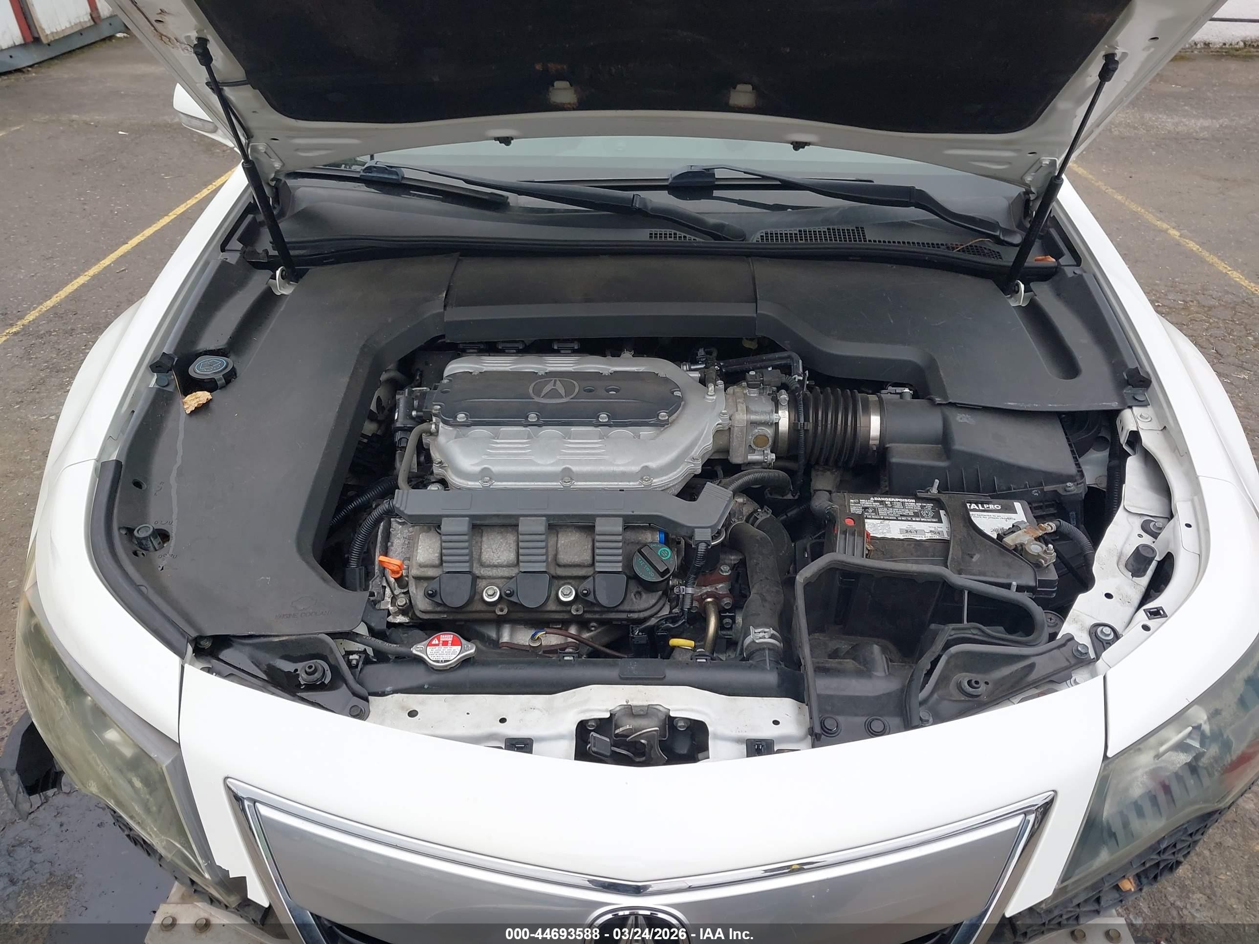 2013 Acura Tl 3.7 White vin: 19UUA9F52DA004896