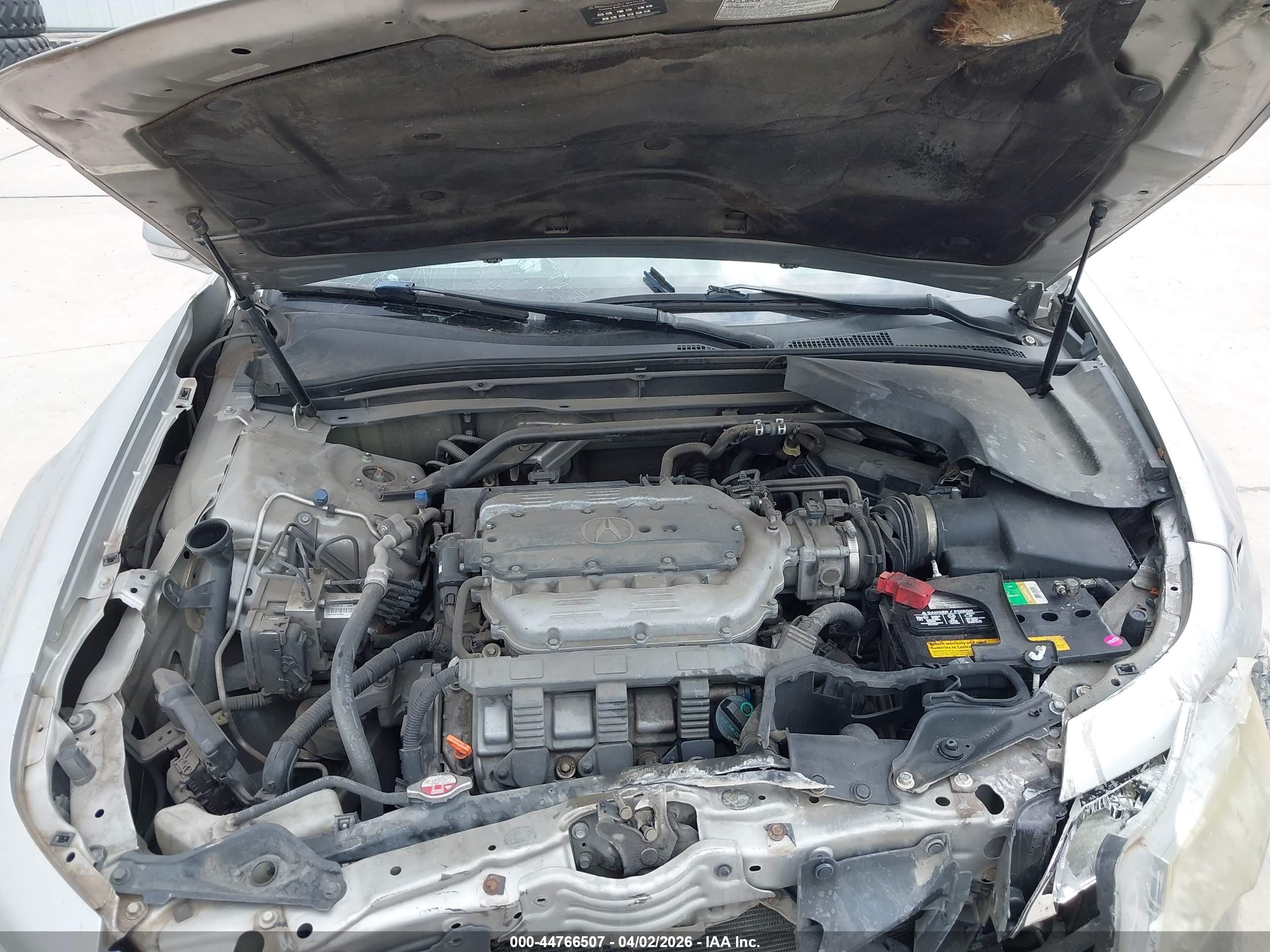 2010 Acura Tl 3.7 Серебряный vin: 19UUA9F53AA008872
