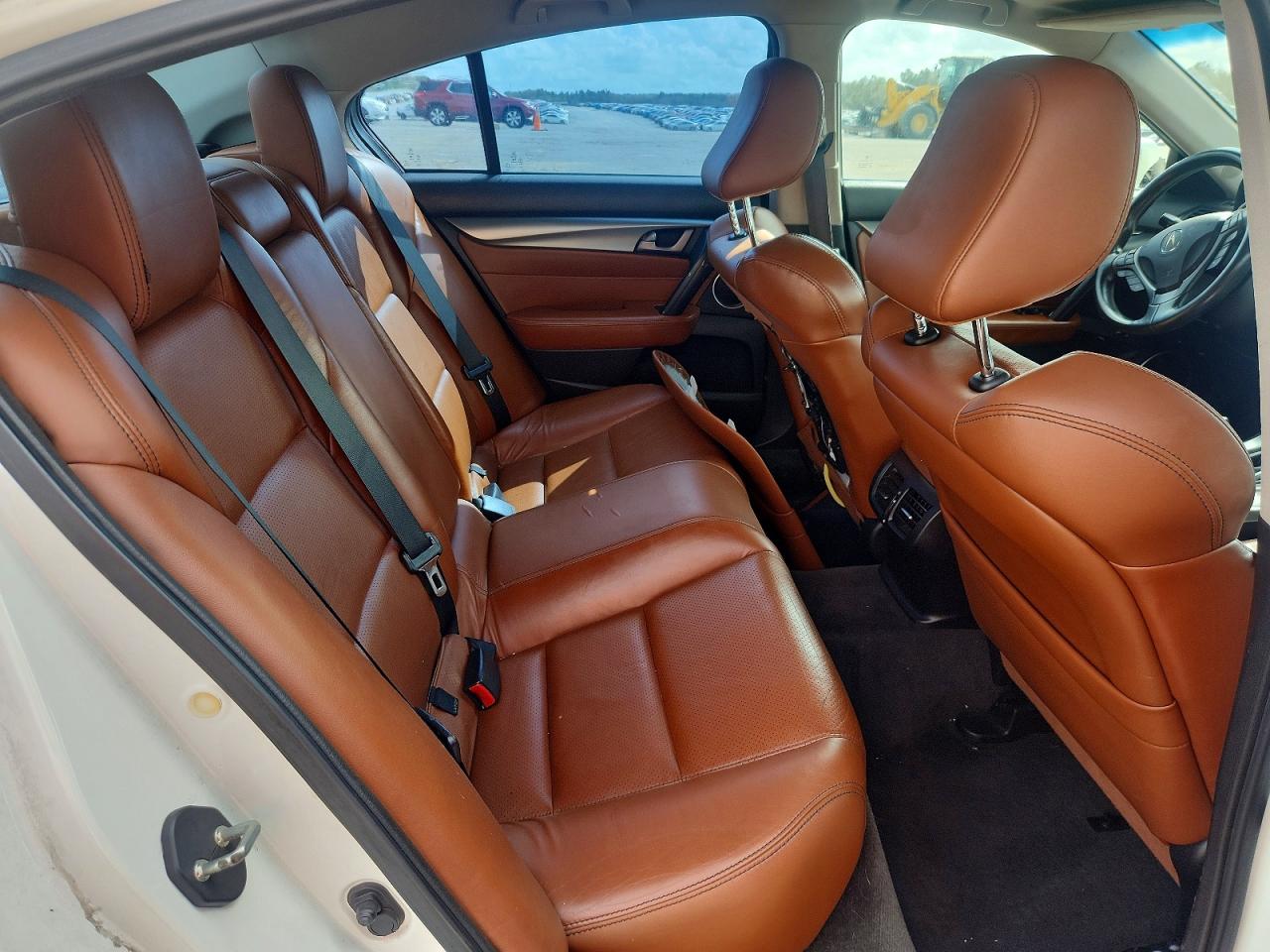 2010 Acura Tl Белый vin: 19UUA9F55AA005925