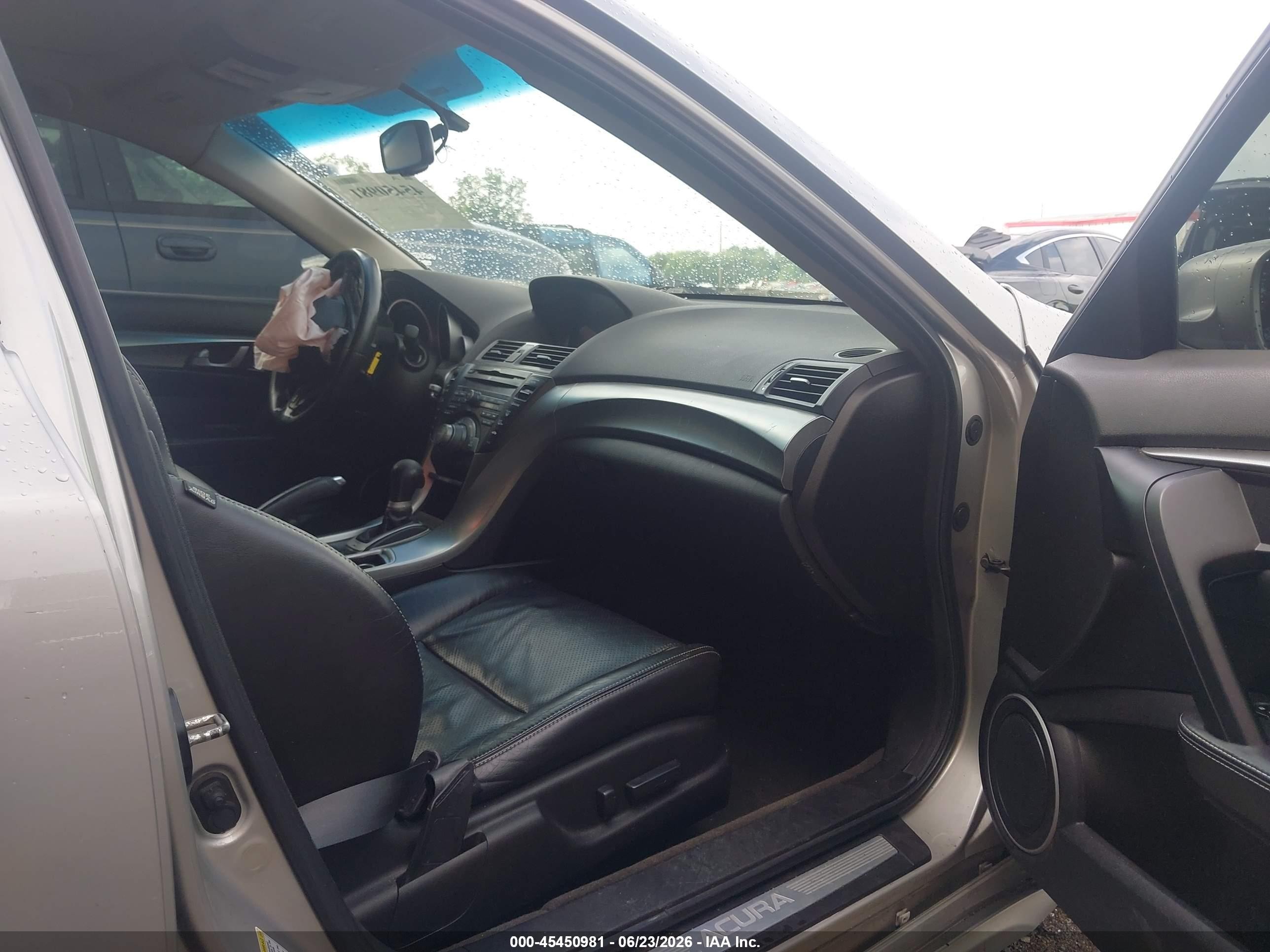 2011 Acura Tl 3.7 Silver vin: 19UUA9F55BA002072
