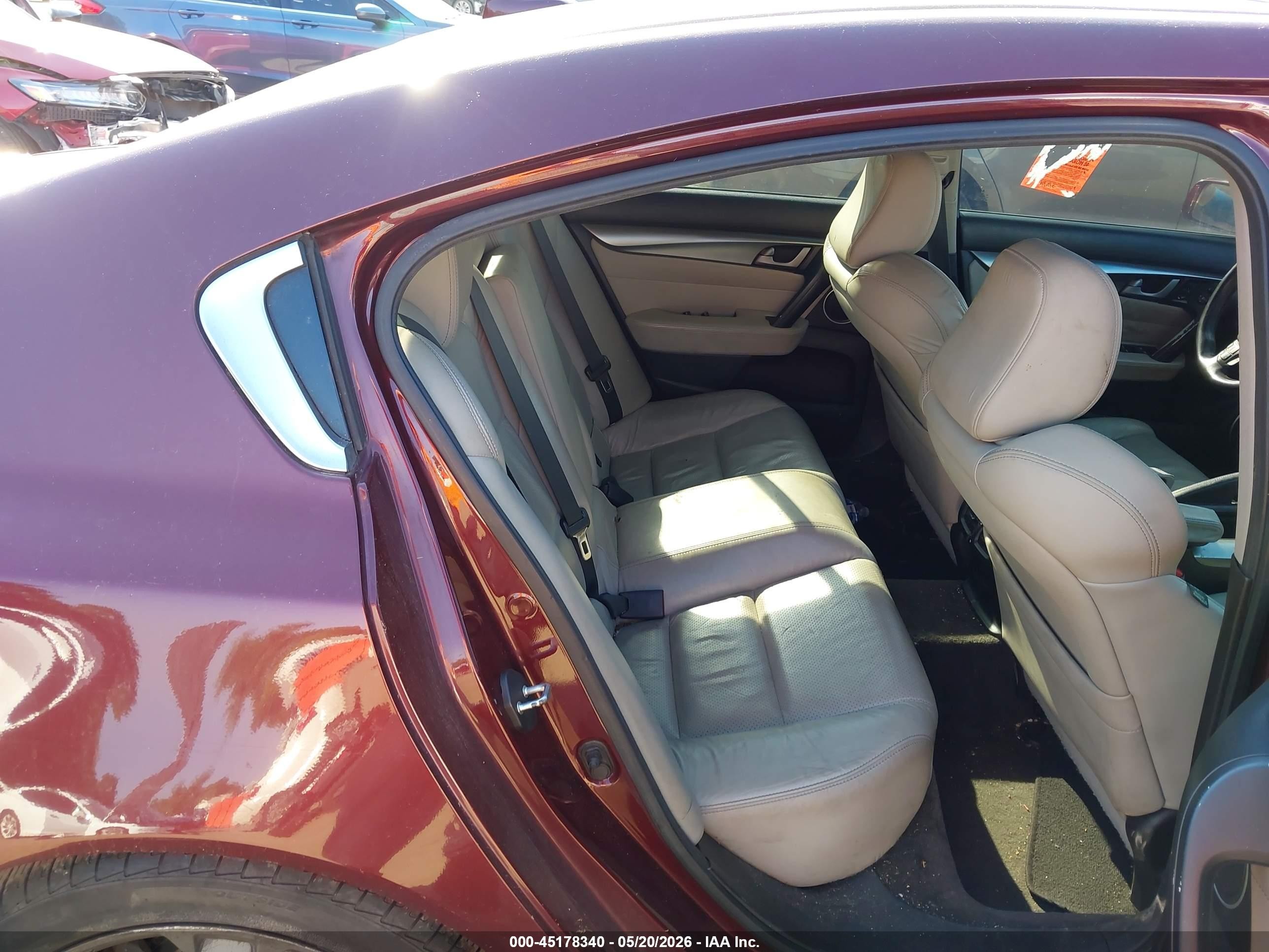 2010 Acura Tl 3.7 Burgundy vin: 19UUA9F57AA004694
