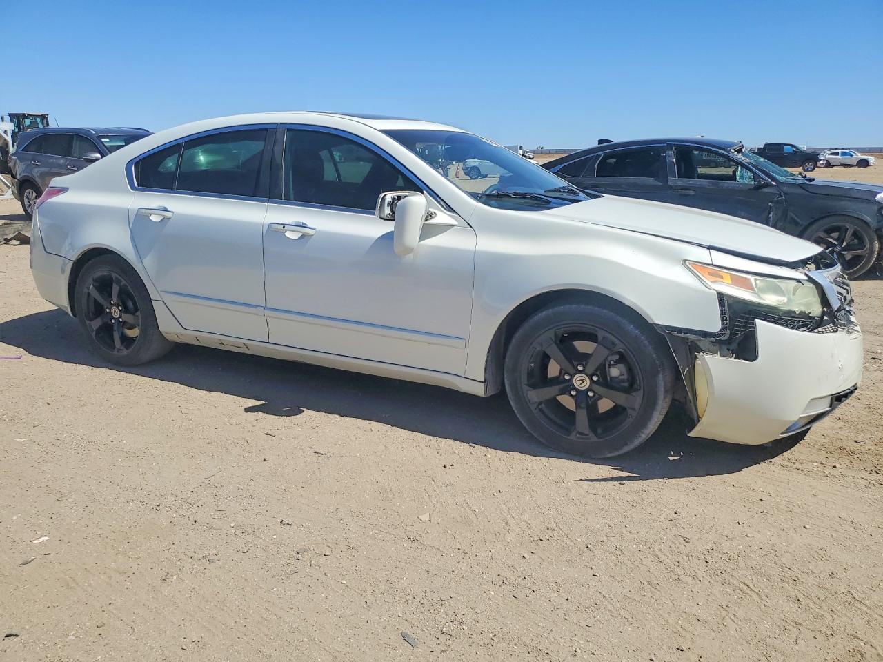 2010 Acura Tl White vin: 19UUA9F57AA005876