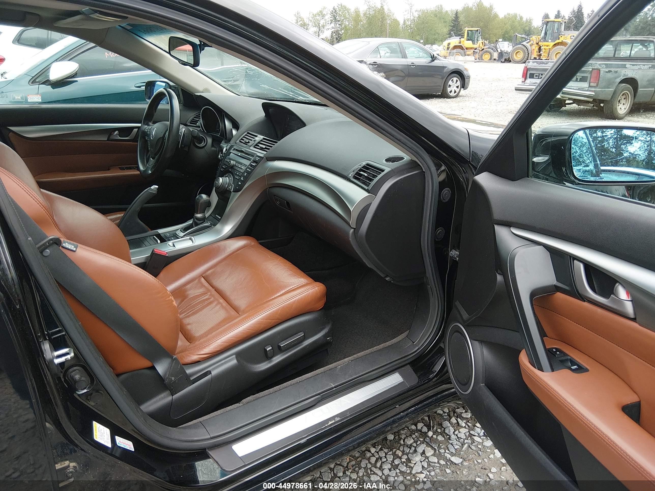 2010 Acura Tl 3.7 Черный vin: 19UUA9F57AA007823