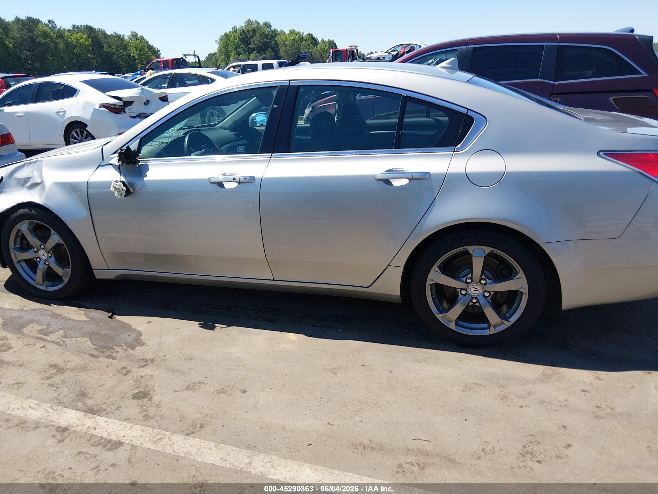 2011 Acura Tl 3.7 Silver vin: 19UUA9F57BA001781