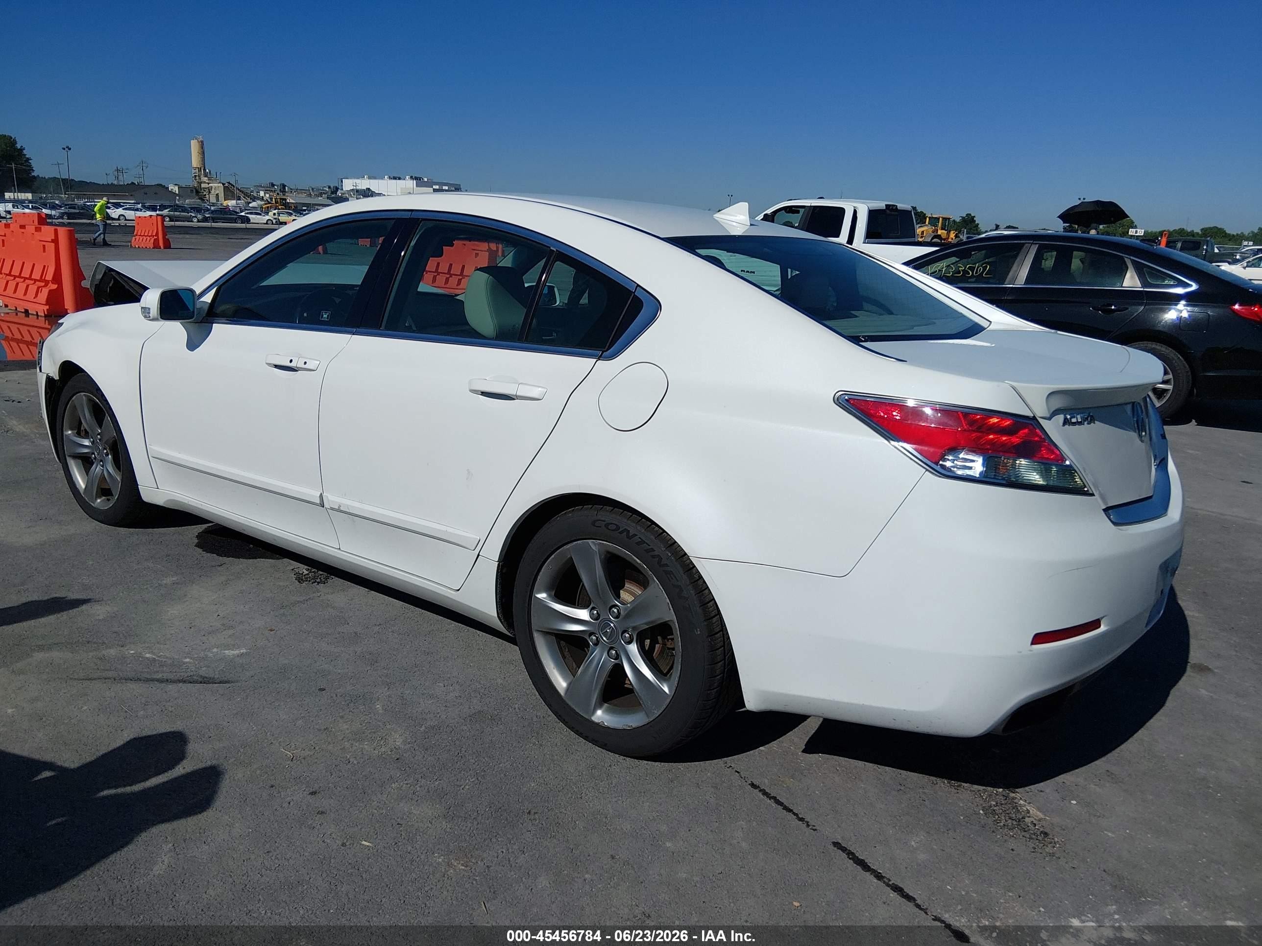 2012 Acura Tl 3.7 White vin: 19UUA9F57CA000339