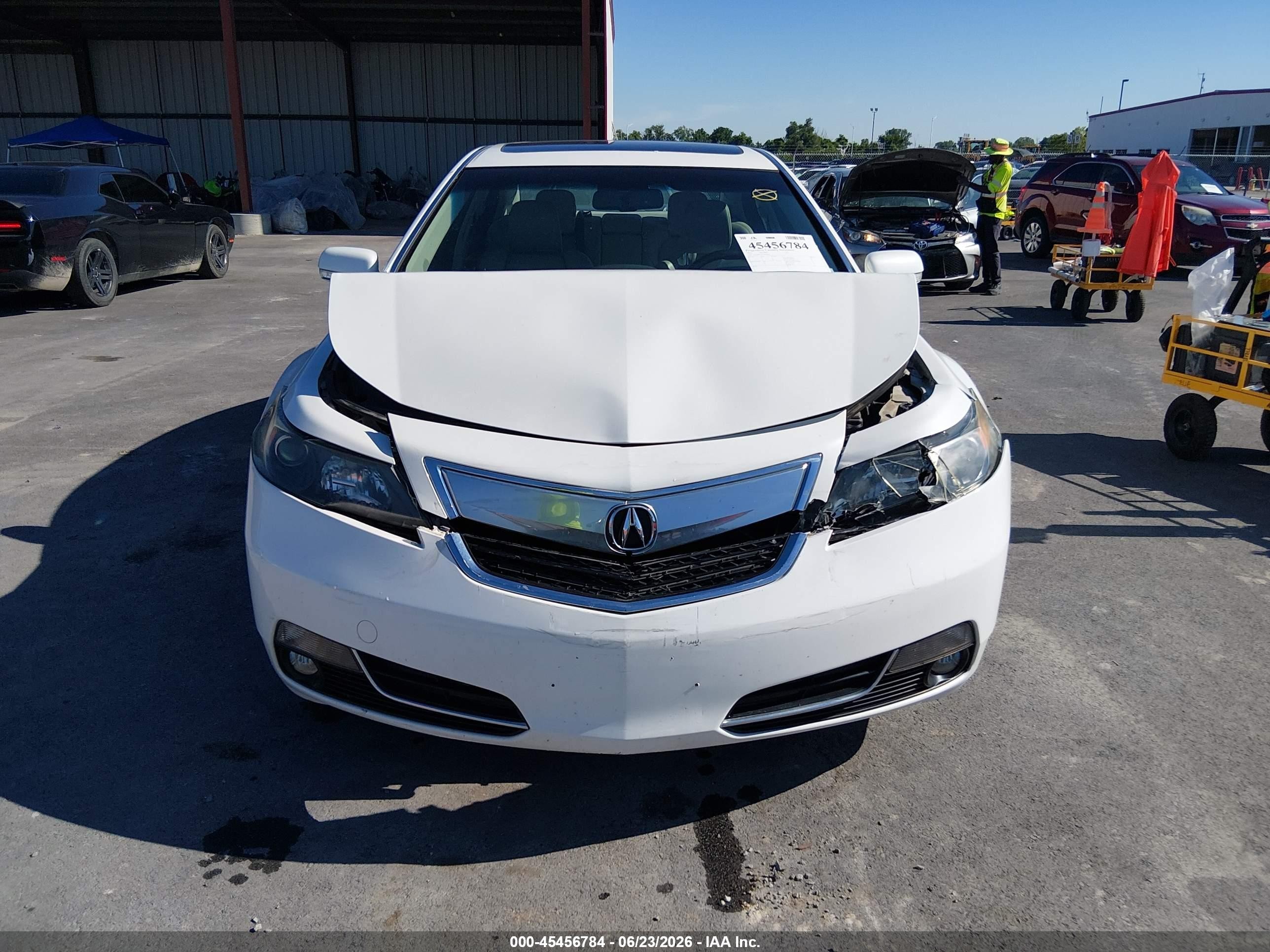 2012 Acura Tl 3.7 White vin: 19UUA9F57CA000339