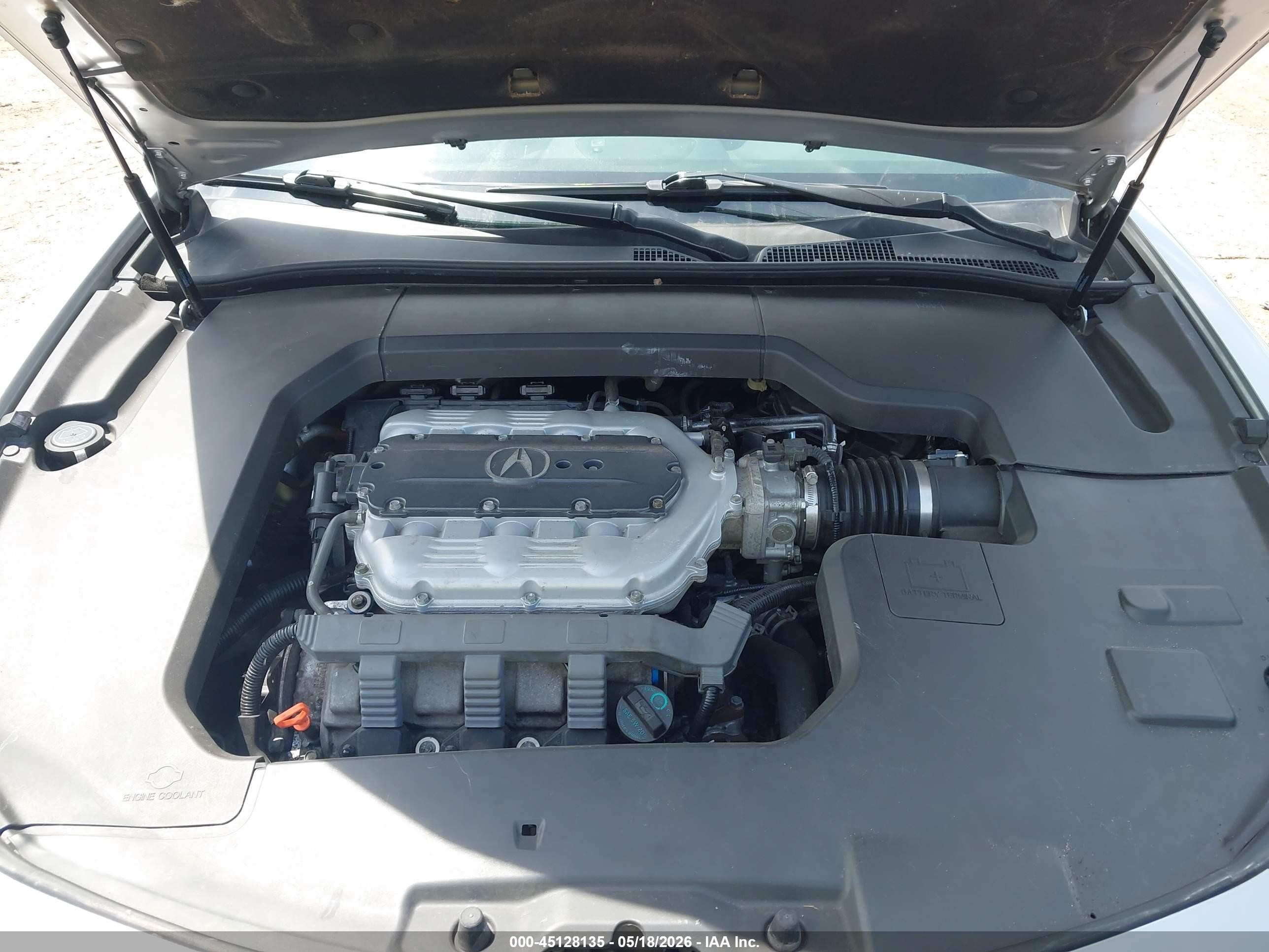 2013 Acura Tl 3.7 Silver vin: 19UUA9F57DA004411