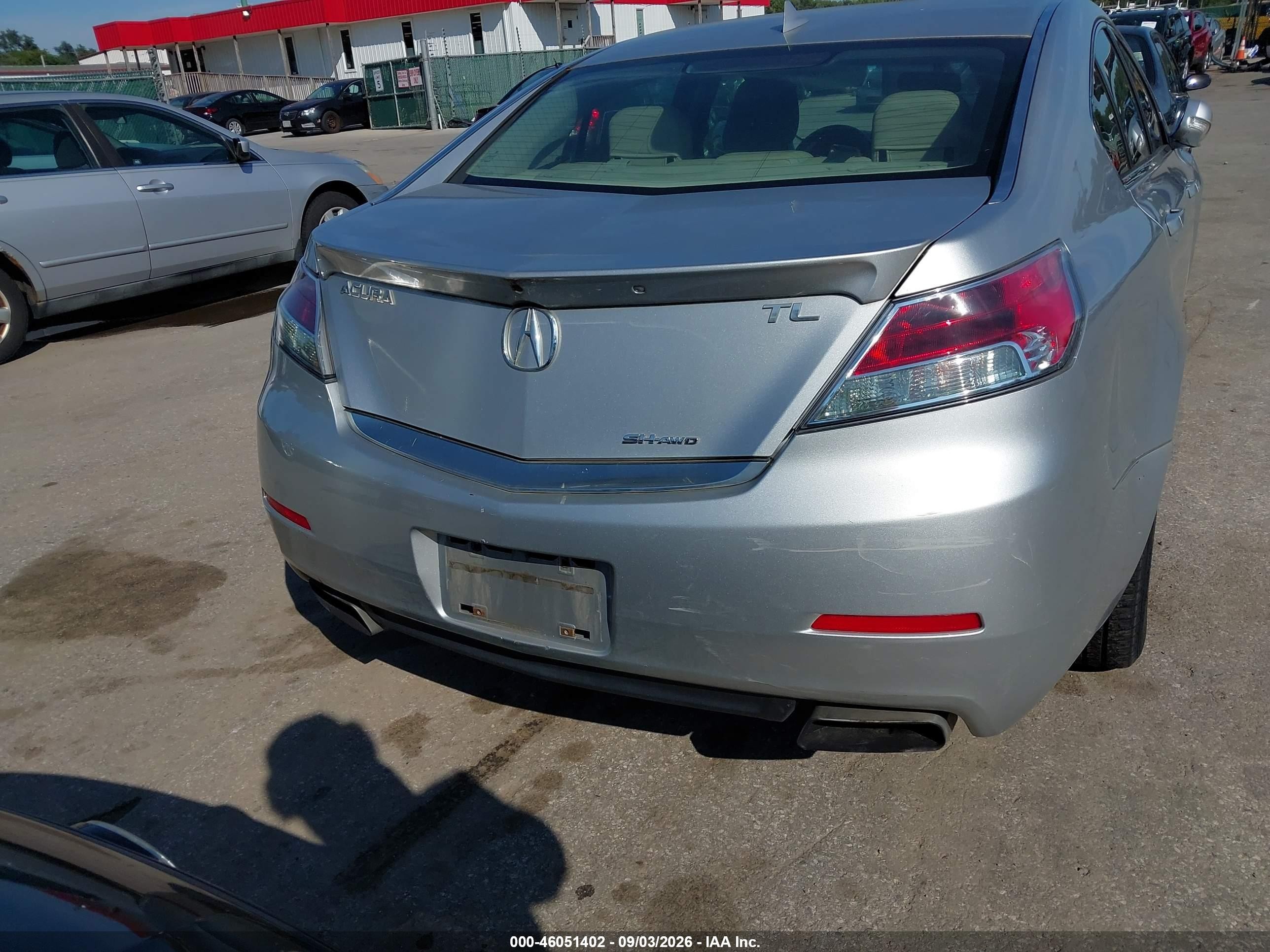 2012 Acura Tl 3.7 Silver vin: 19UUA9F58CA004271