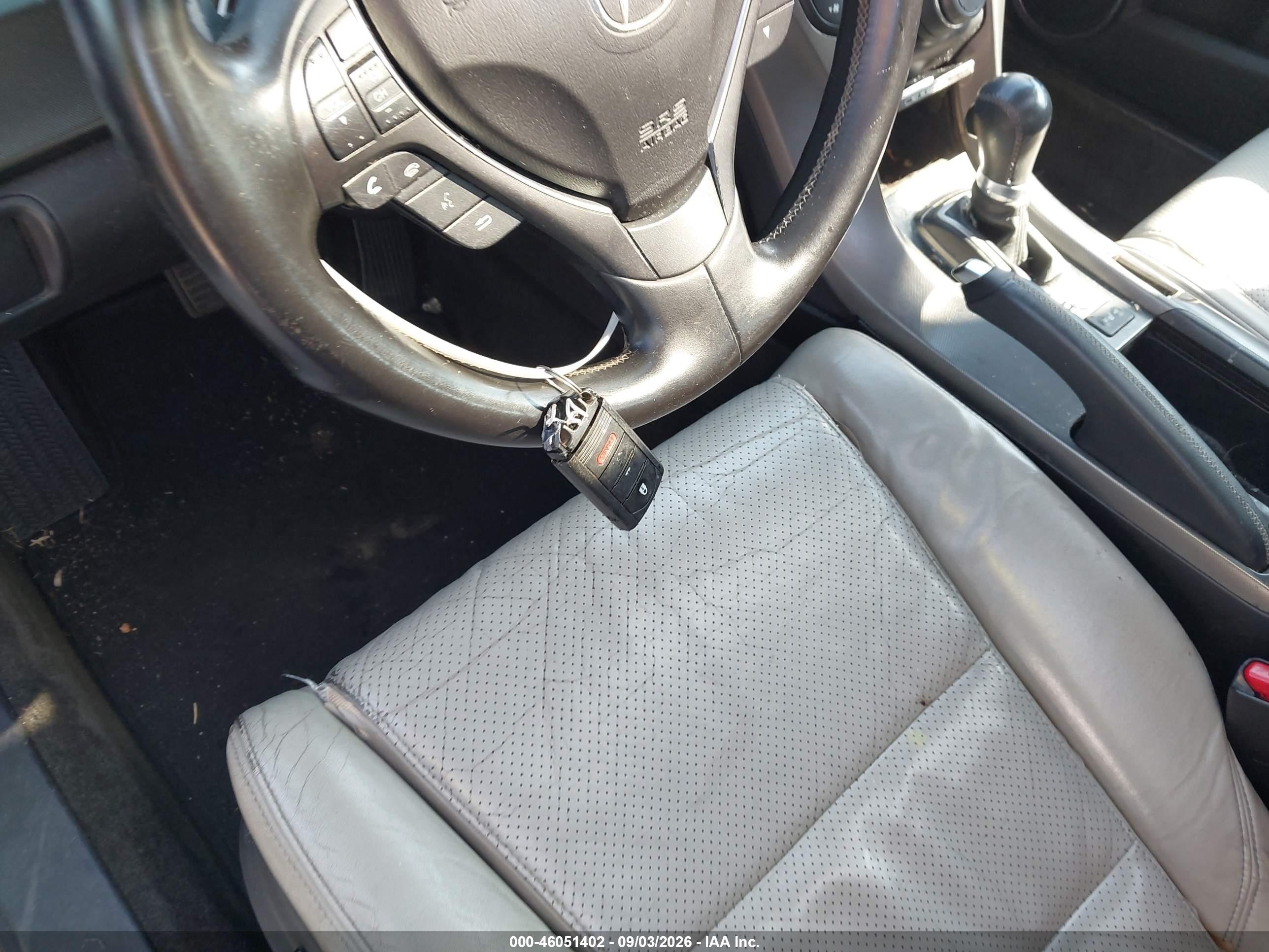 2012 Acura Tl 3.7 Silver vin: 19UUA9F58CA004271