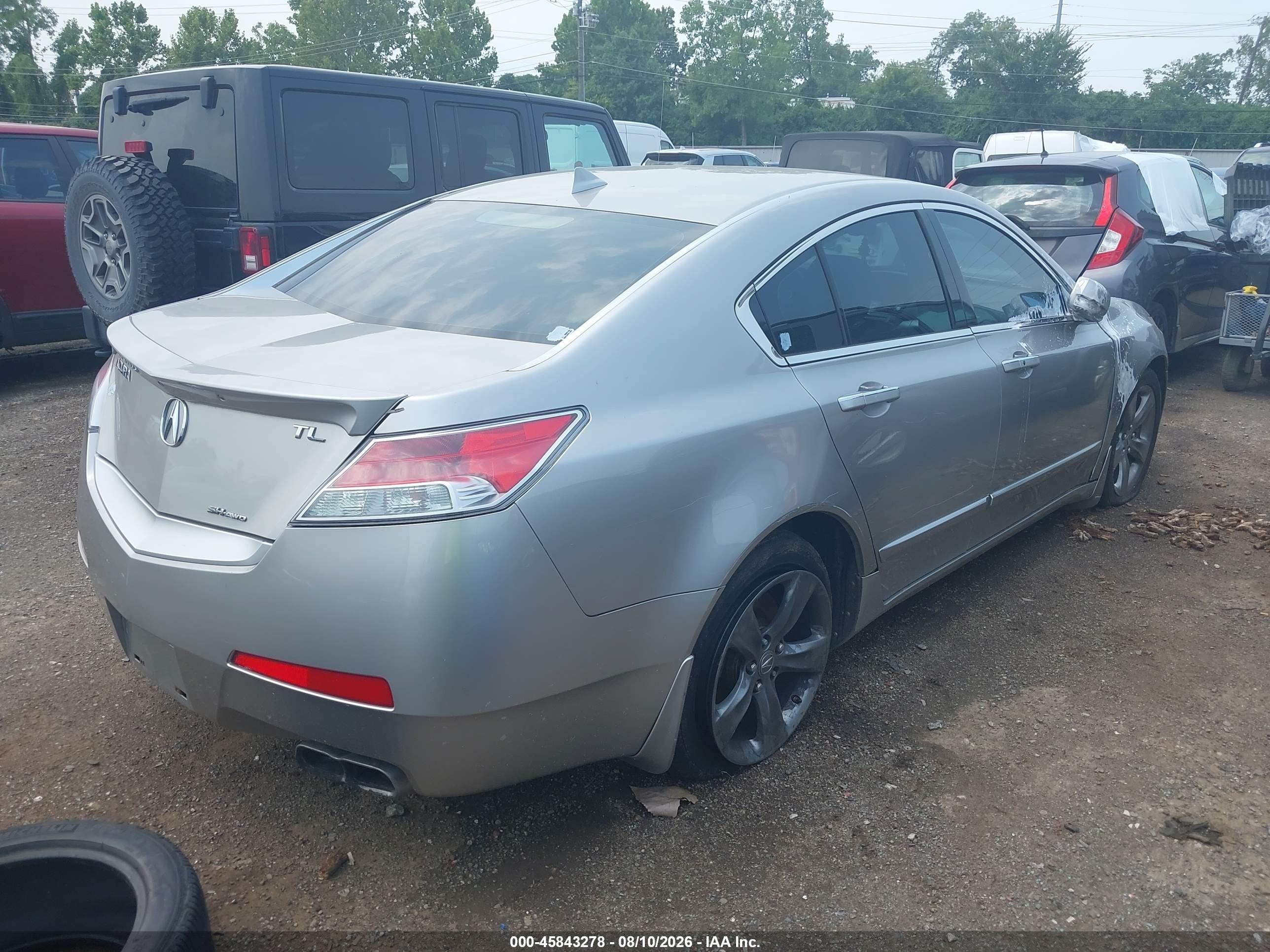 2010 Acura Tl 3.7 Silver vin: 19UUA9F59AA004132