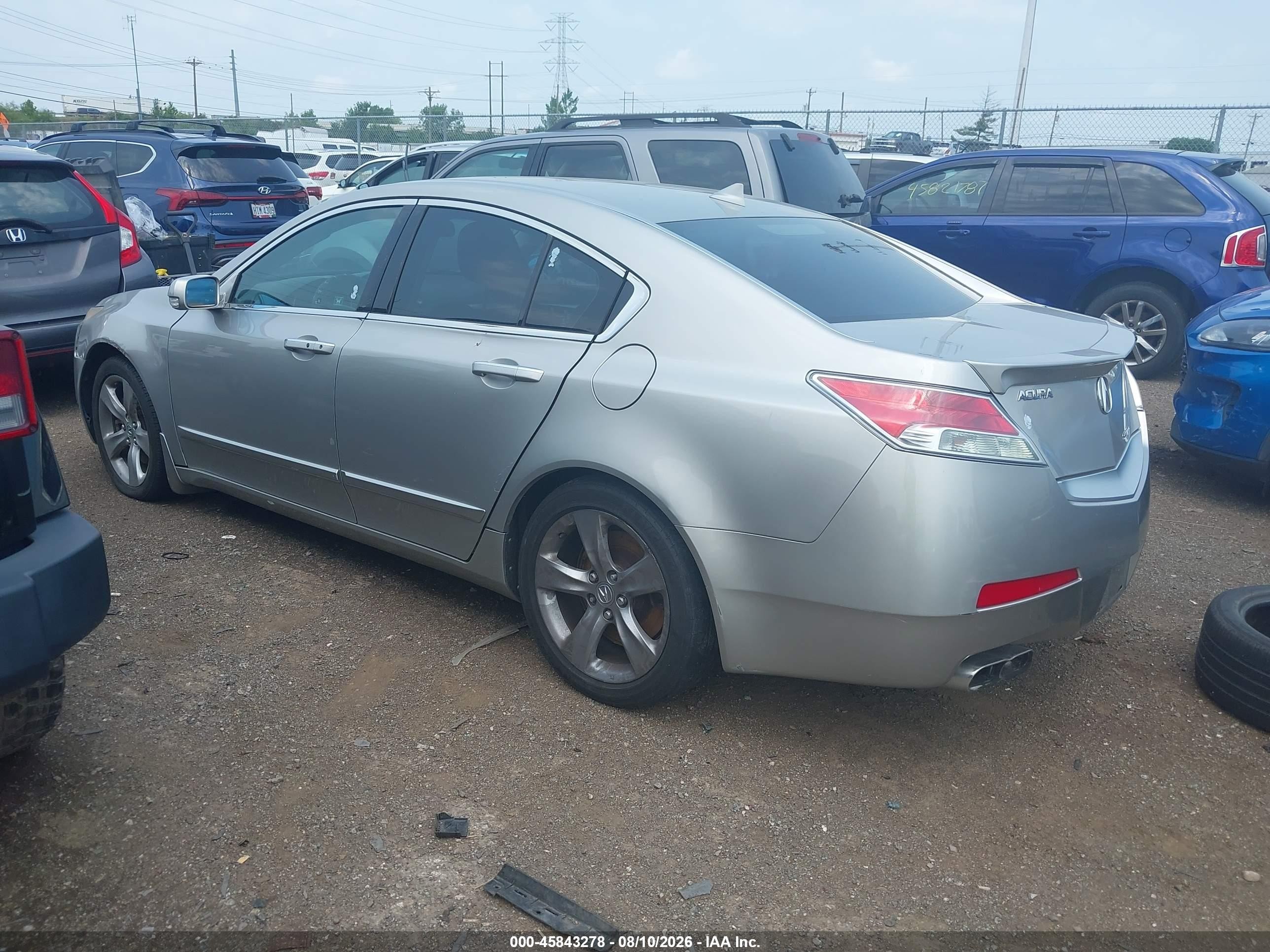 2010 Acura Tl 3.7 Silver vin: 19UUA9F59AA004132