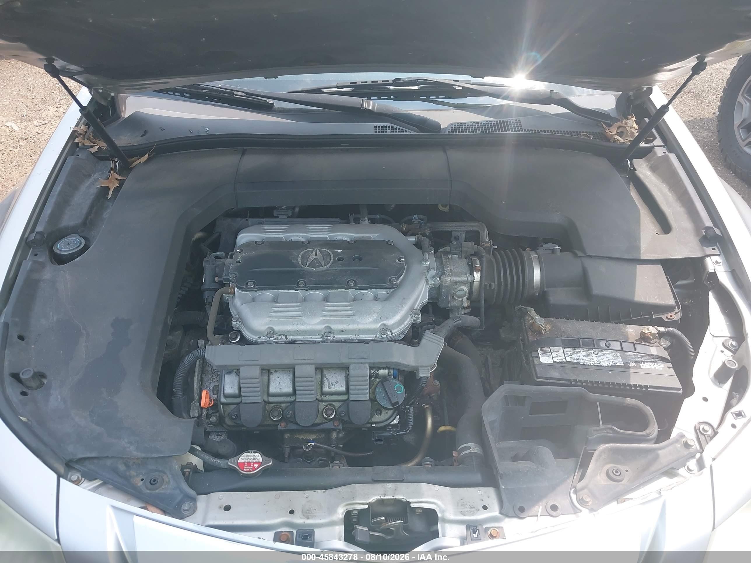 2010 Acura Tl 3.7 Silver vin: 19UUA9F59AA004132