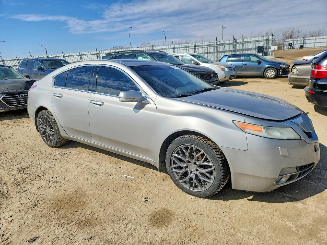 2011 Acura Tl Silver vin: 19UUA9F59BA800185