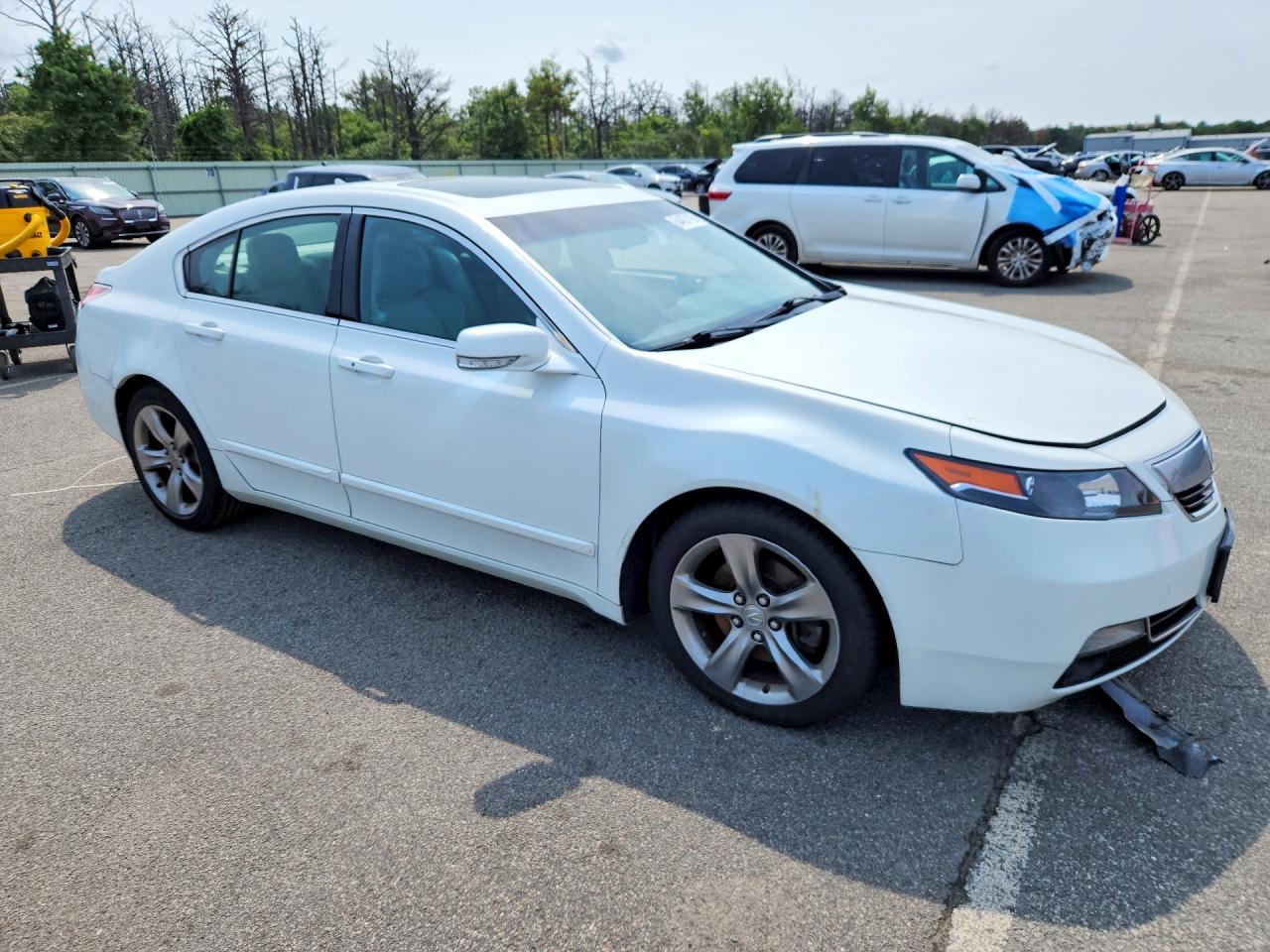 2012 Acura Tl White vin: 19UUA9F5XCA002456