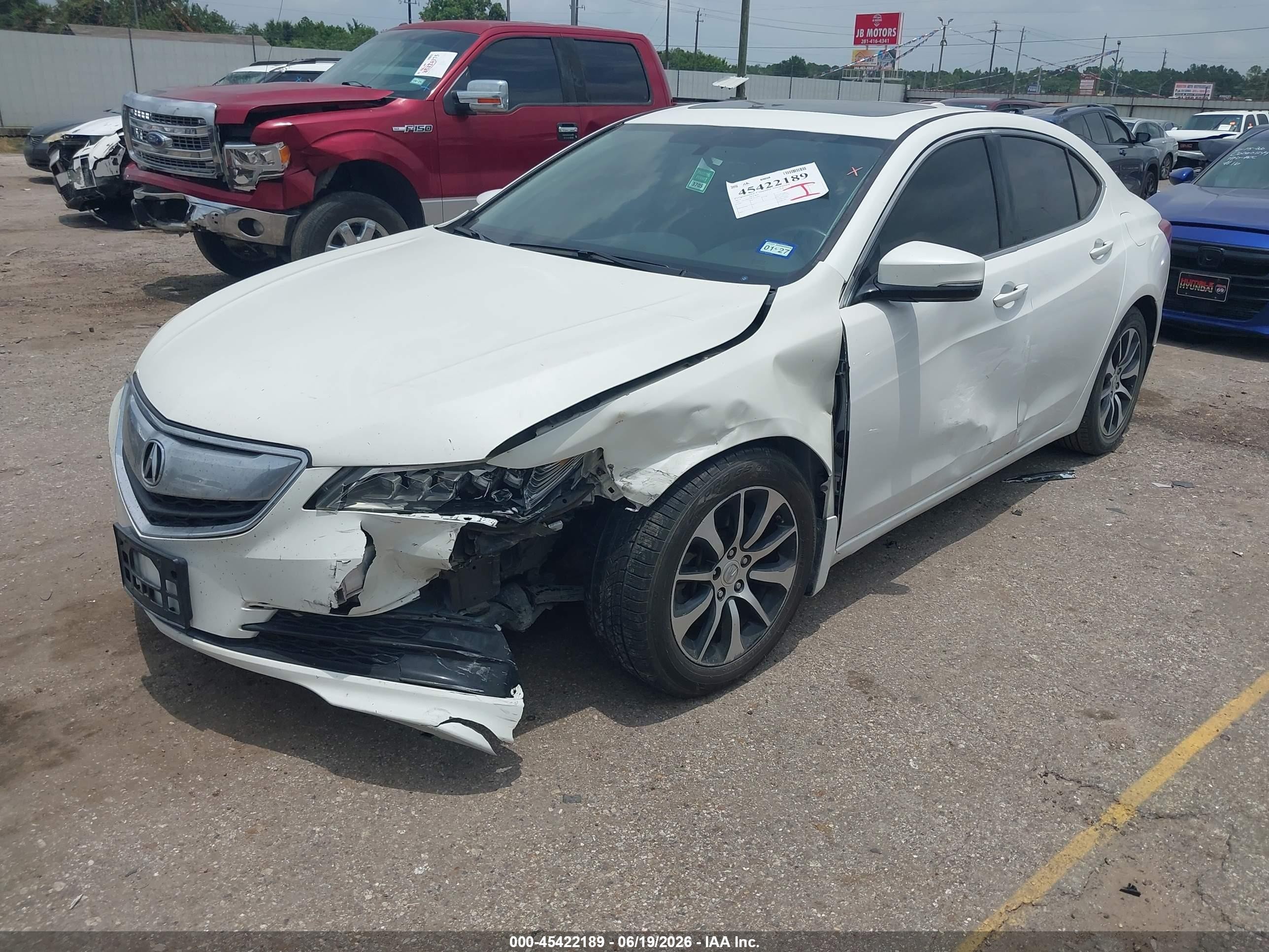 2015 Acura Tlx   White vin: 19UUB1F31FA017901