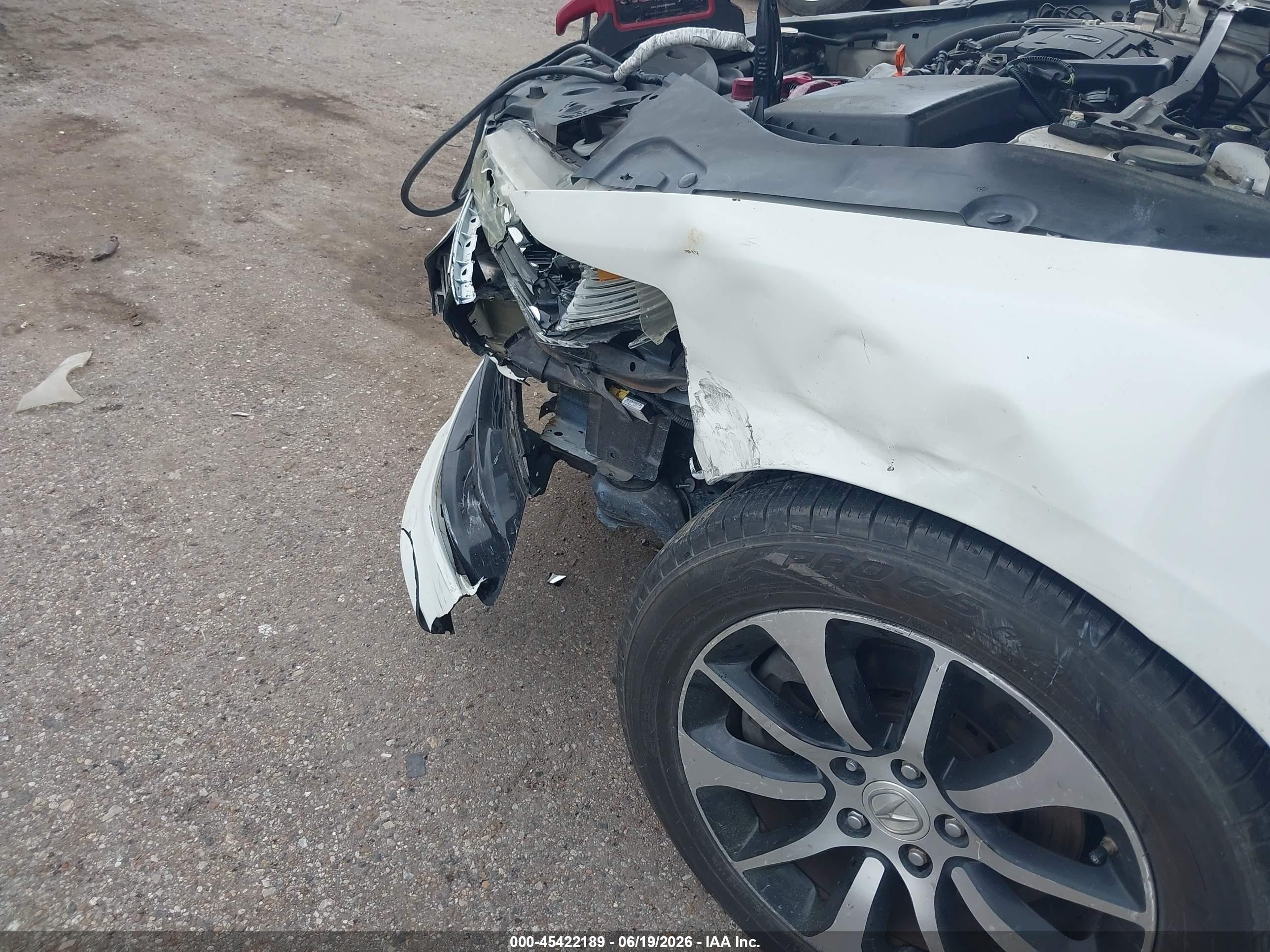 2015 Acura Tlx   White vin: 19UUB1F31FA017901