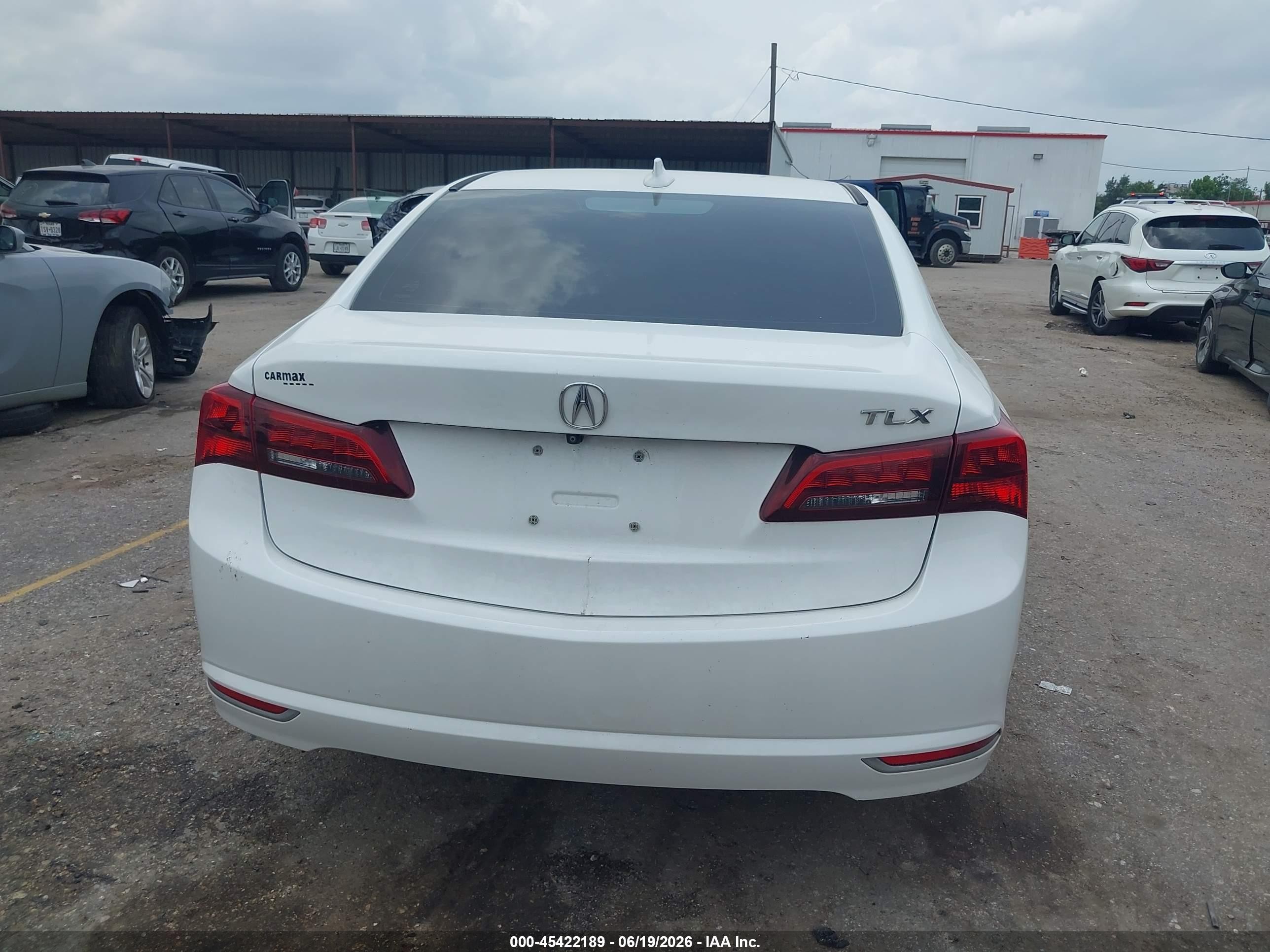 2015 Acura Tlx   White vin: 19UUB1F31FA017901
