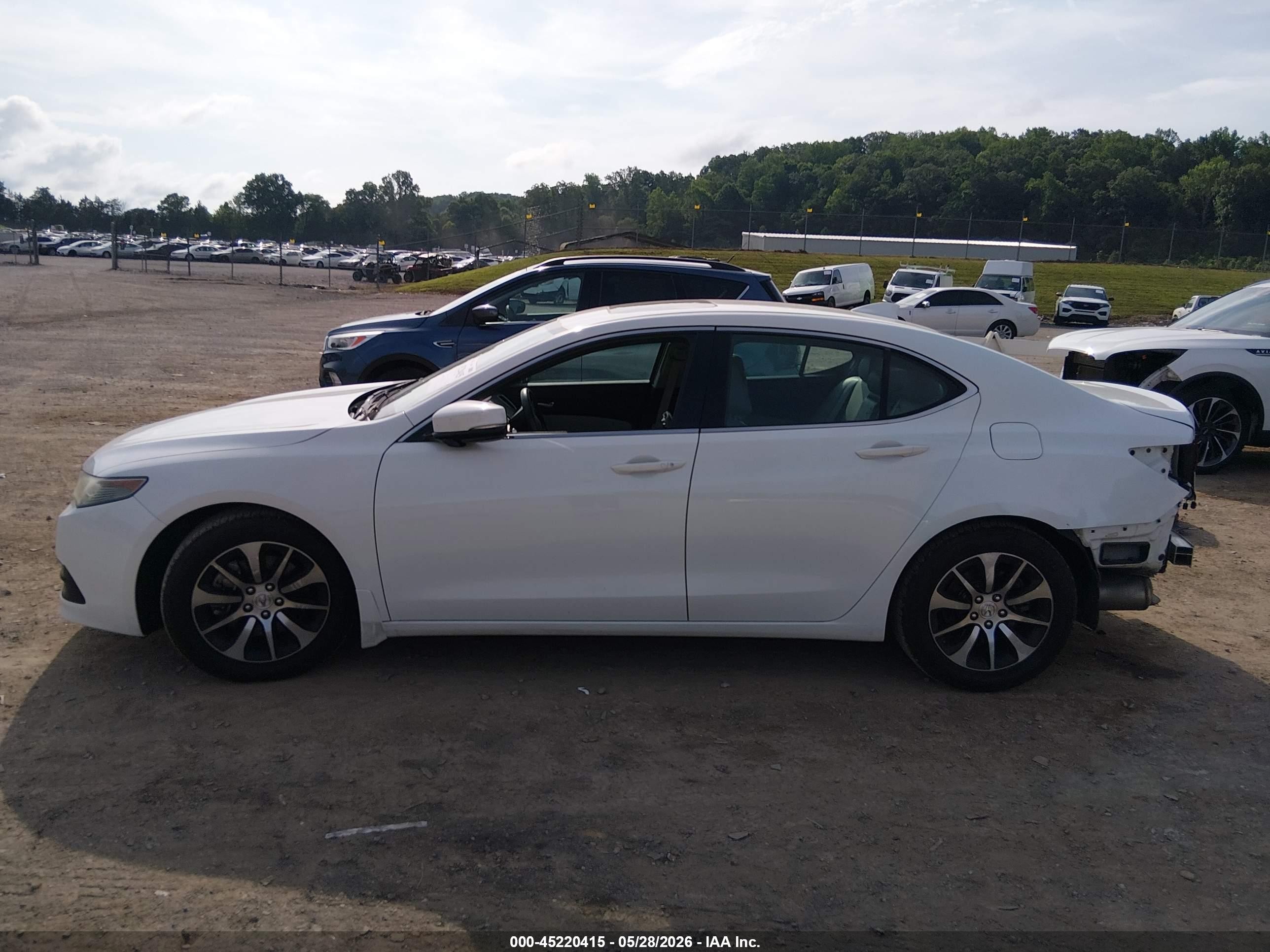 2015 Acura Tlx   White vin: 19UUB1F31FA019194