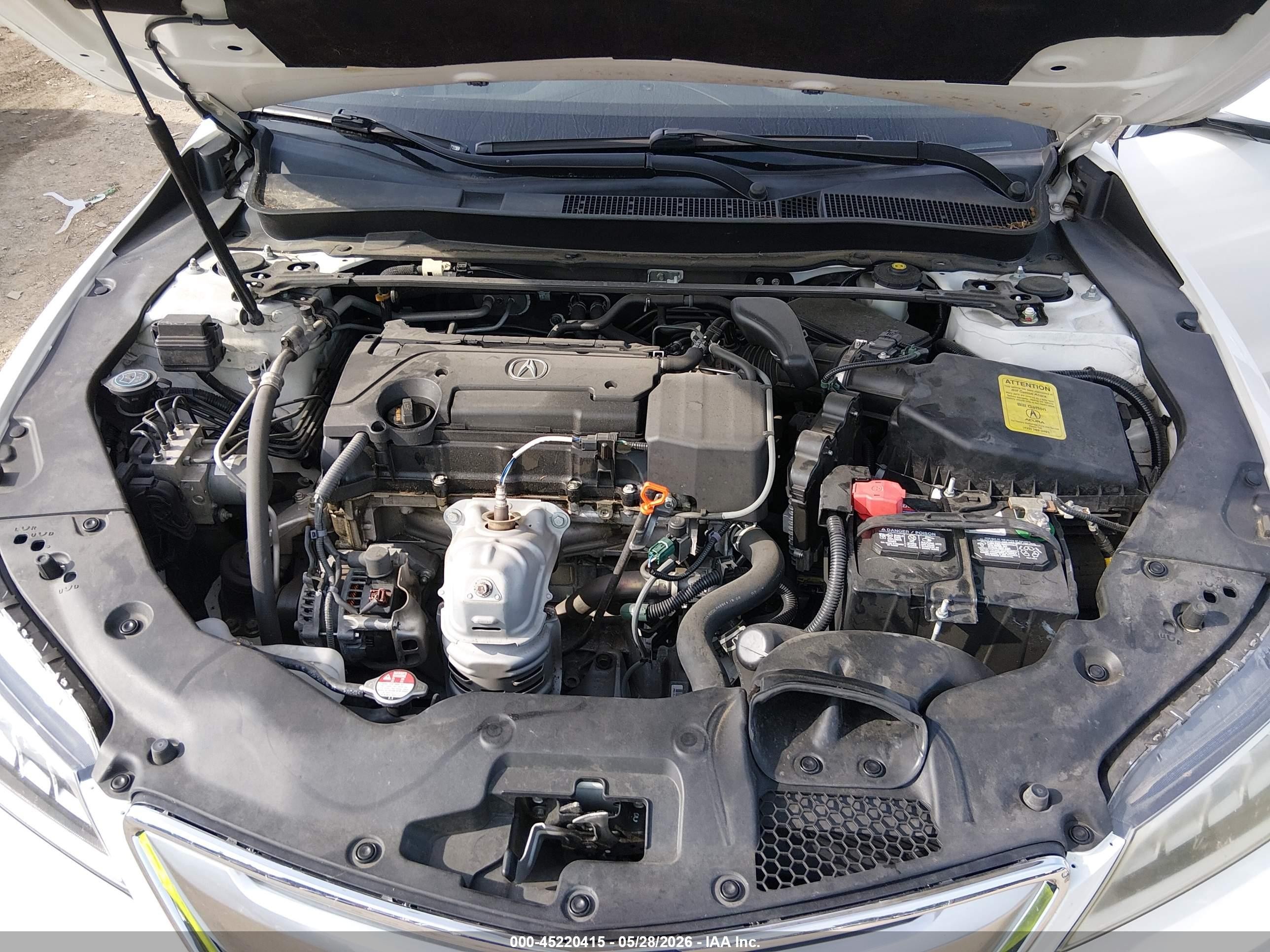 2015 Acura Tlx   White vin: 19UUB1F31FA019194