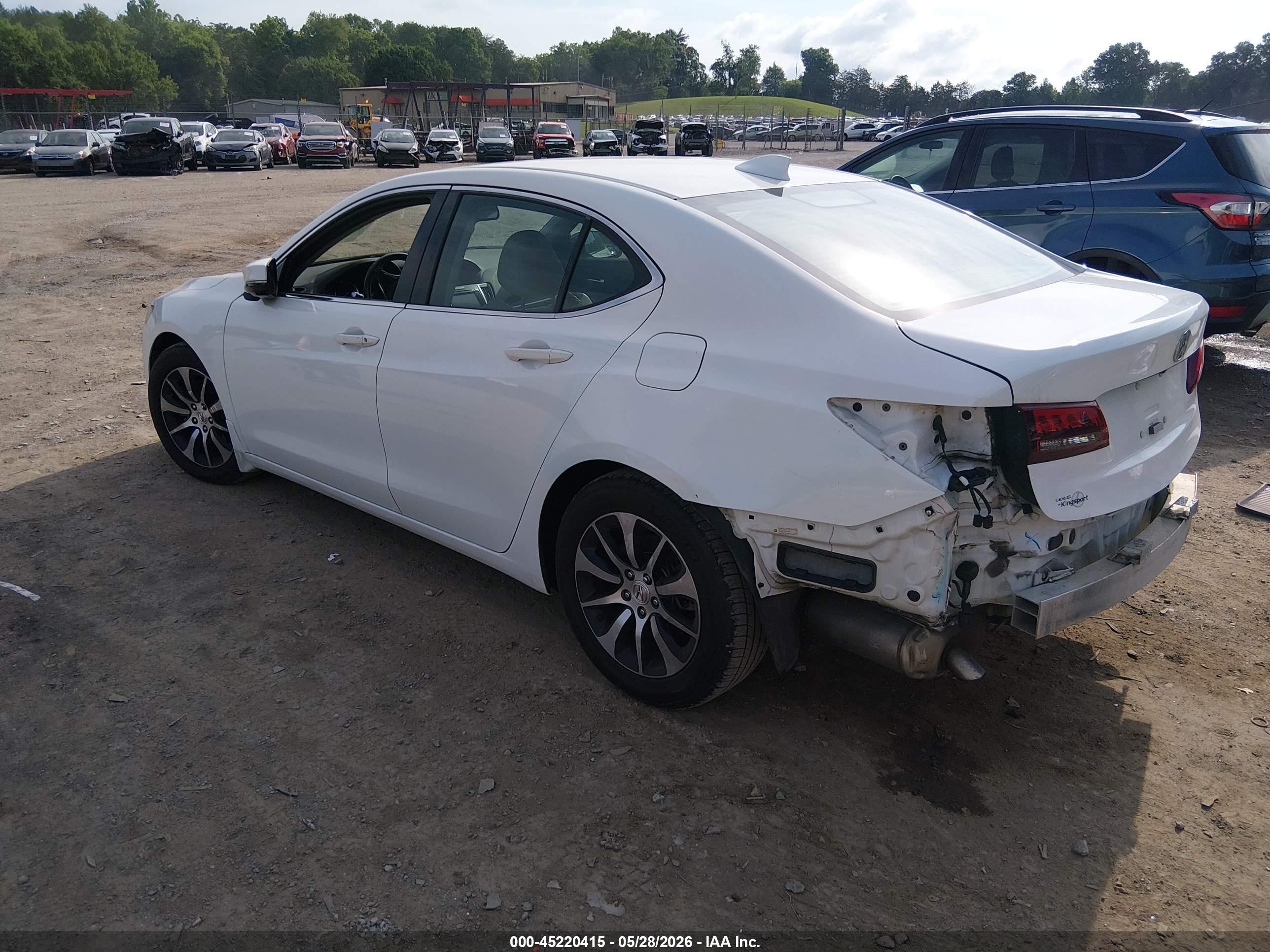 2015 Acura Tlx   White vin: 19UUB1F31FA019194