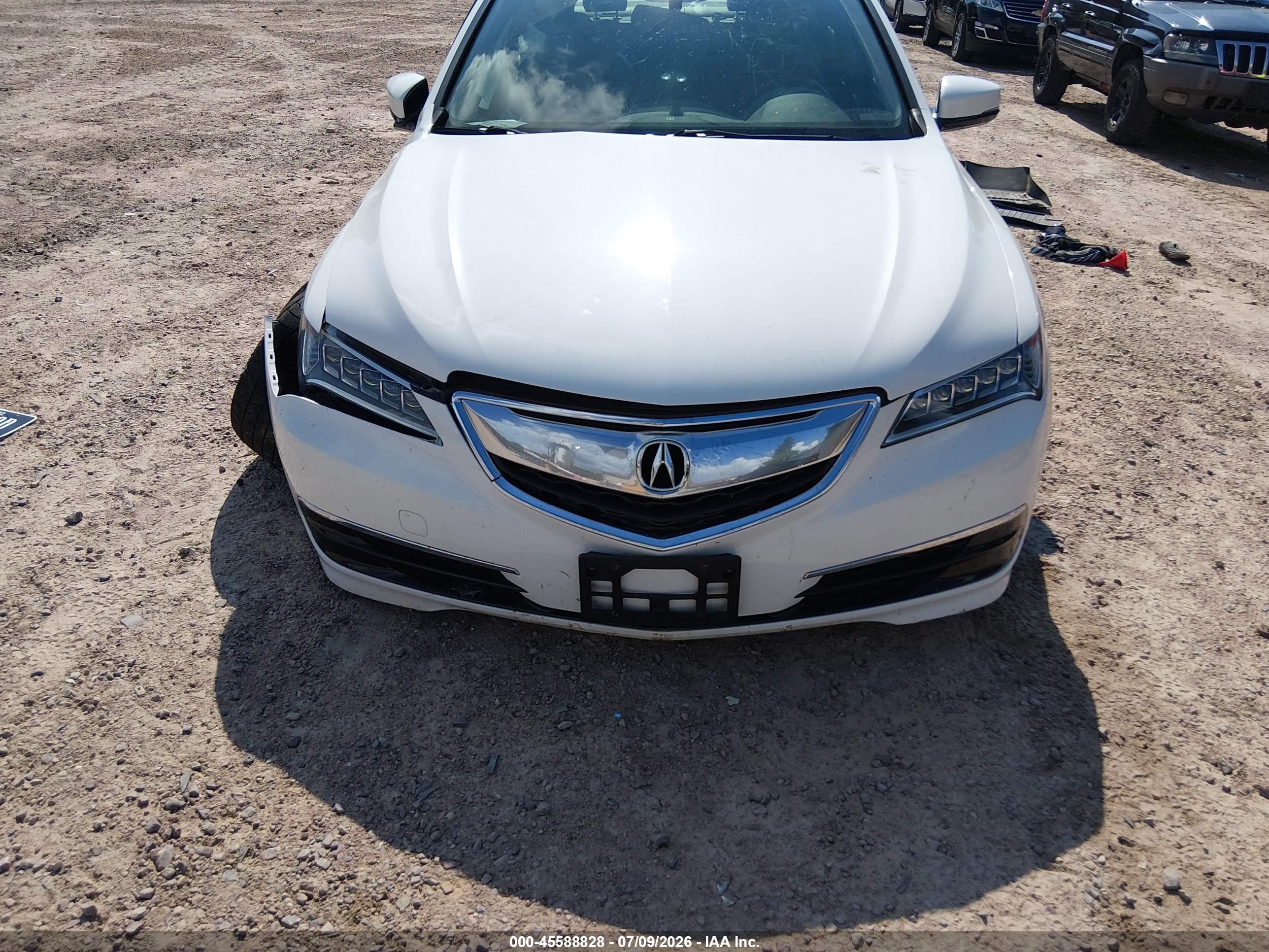 2015 Acura Tlx   White vin: 19UUB1F32FA017468