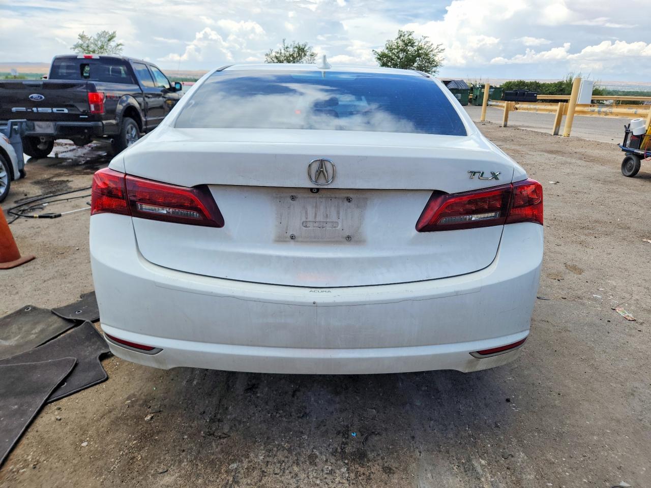 2015 Acura Tlx White vin: 19UUB1F33FA021321