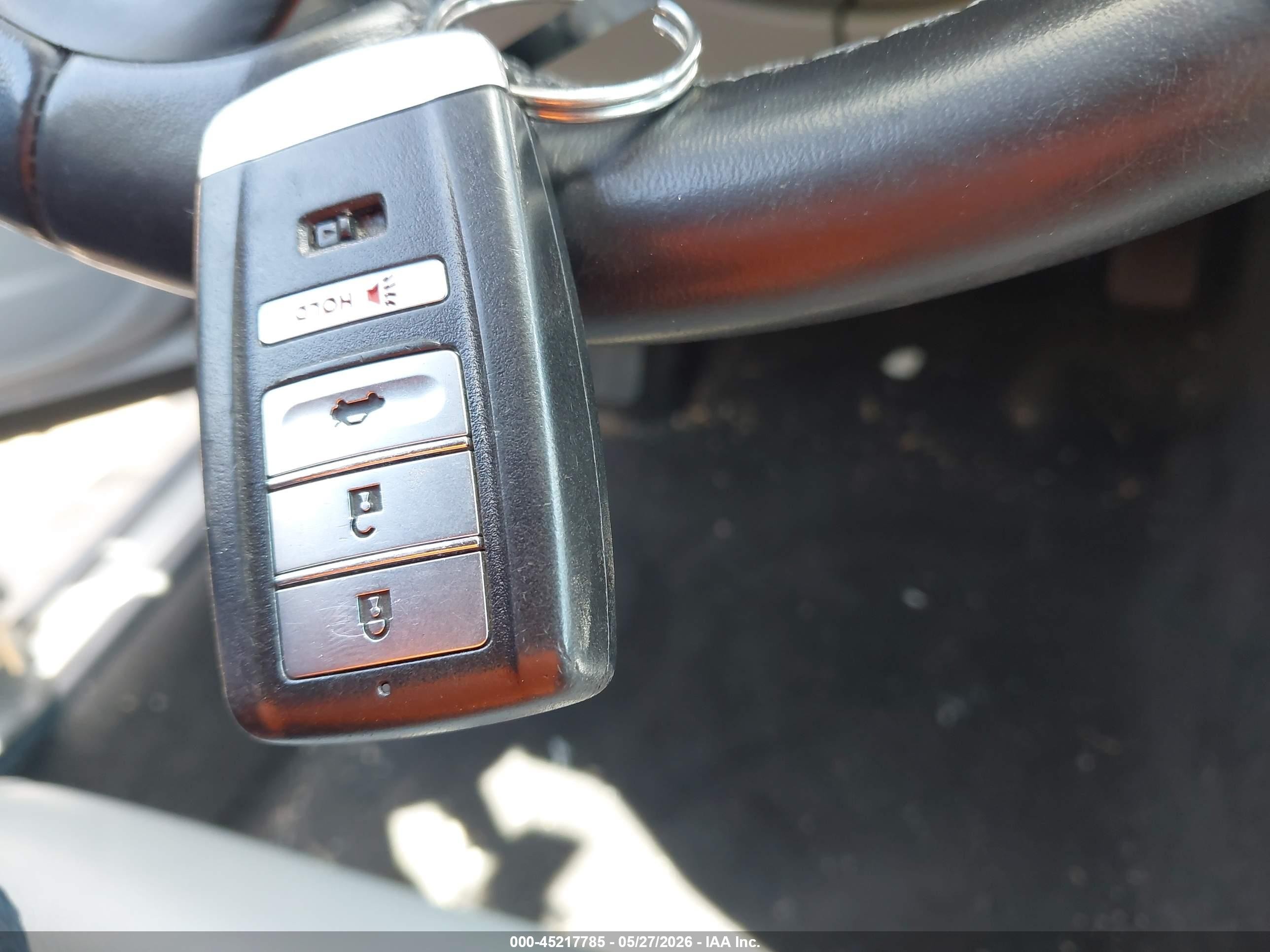 2015 Acura Tlx   Silver vin: 19UUB1F34FA027130