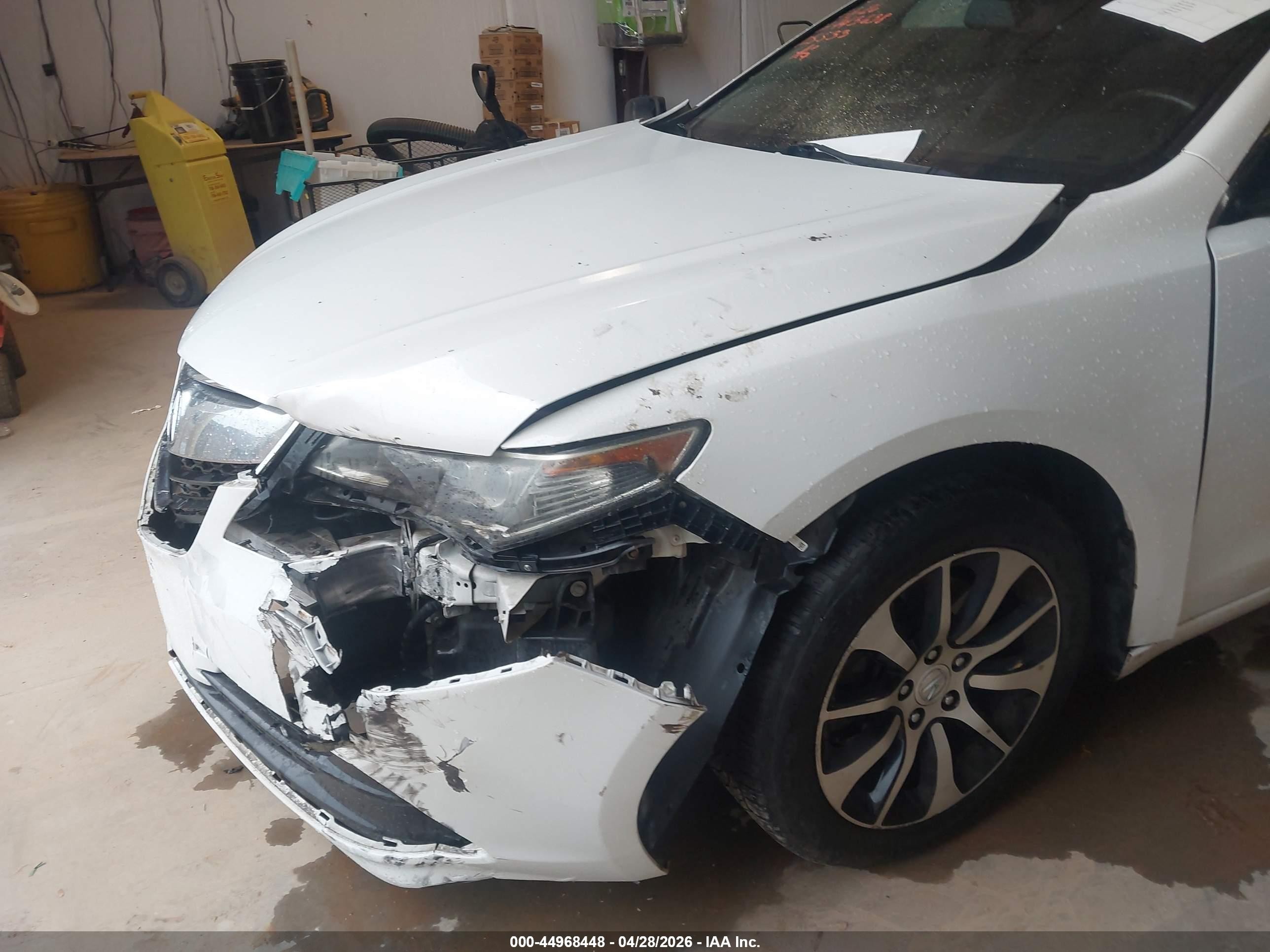 2015 Acura Tlx   White vin: 19UUB1F35FA025533
