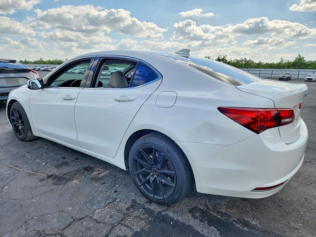 2015 Acura Tlx White vin: 19UUB1F35FA028769