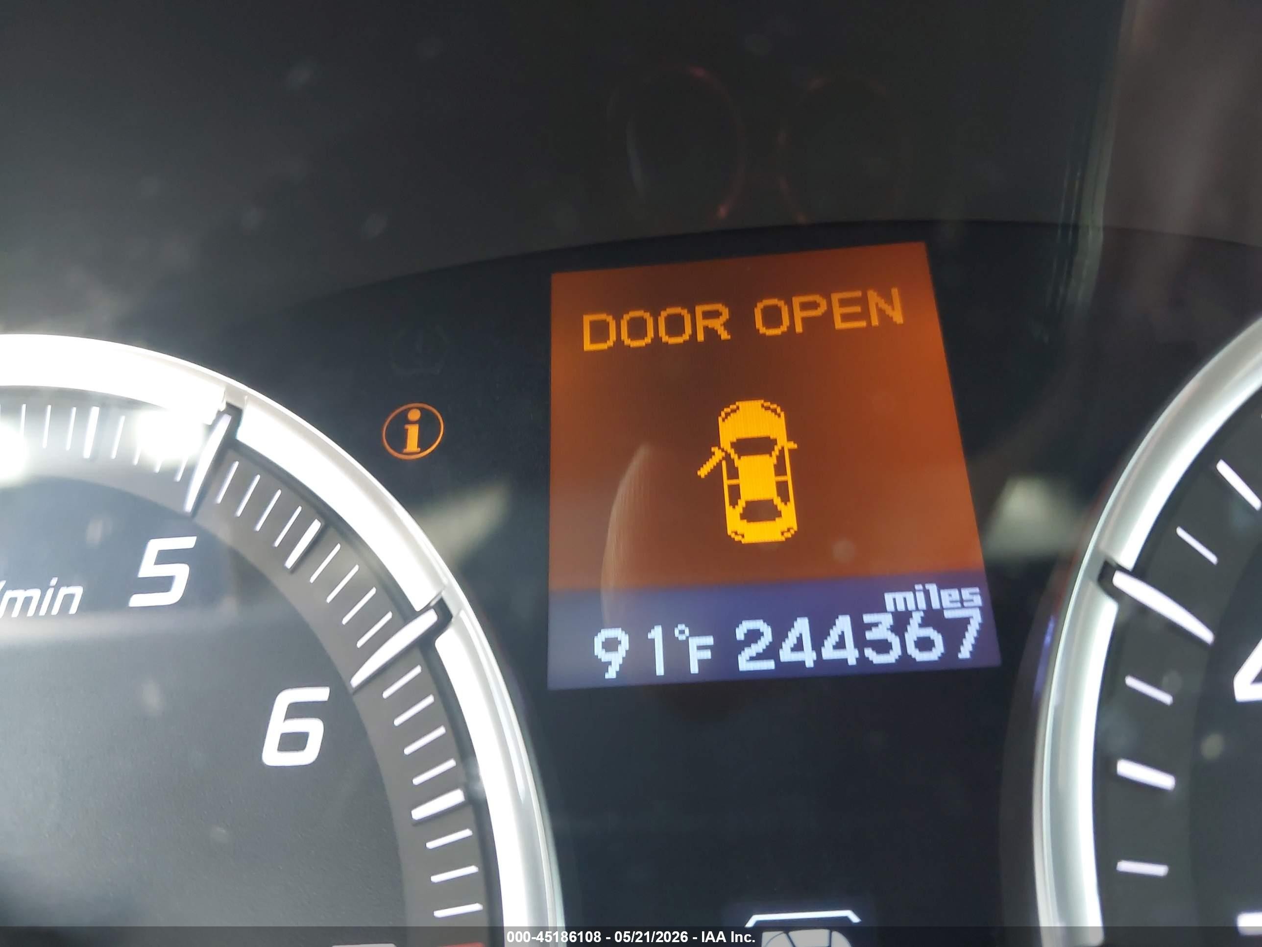 2015 Acura Tlx   Silver vin: 19UUB1F35FA029694