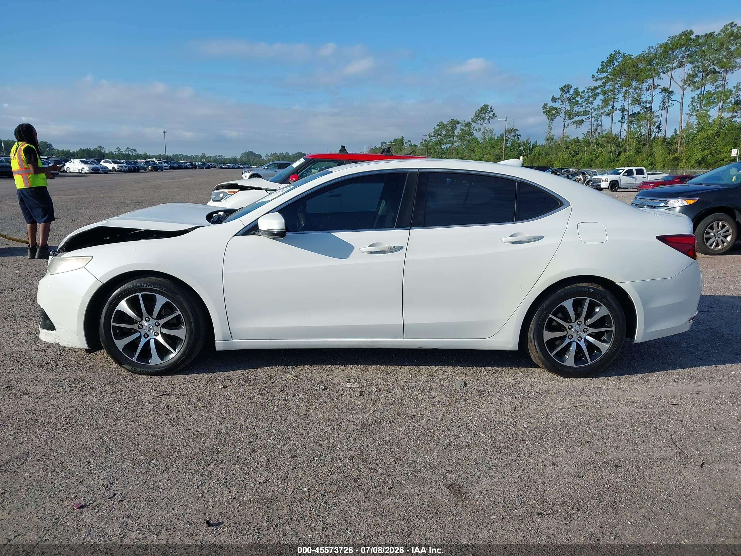 2015 Acura Tlx   White vin: 19UUB1F36FA008353