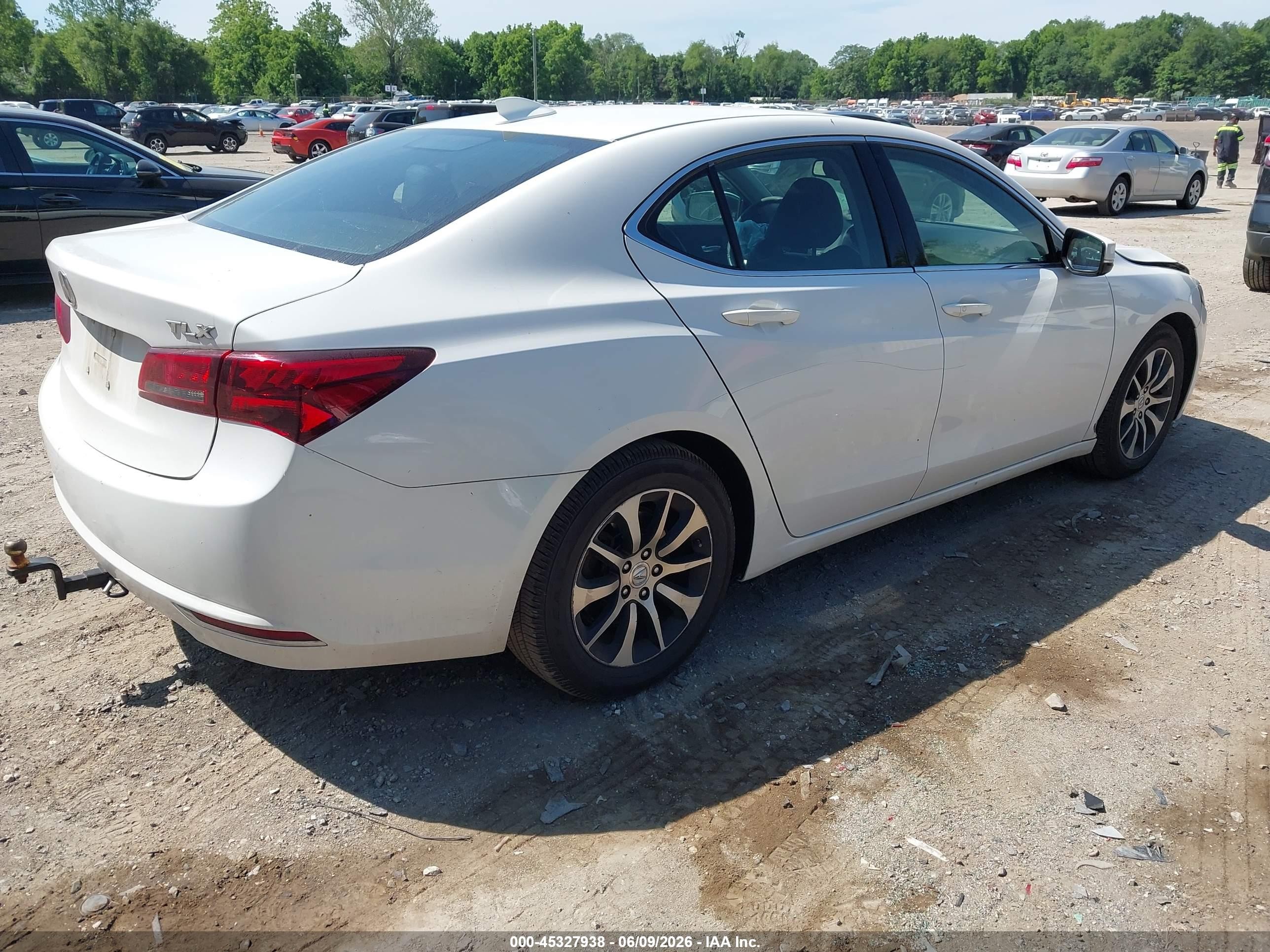 2015 Acura Tlx   White vin: 19UUB1F36FA025525