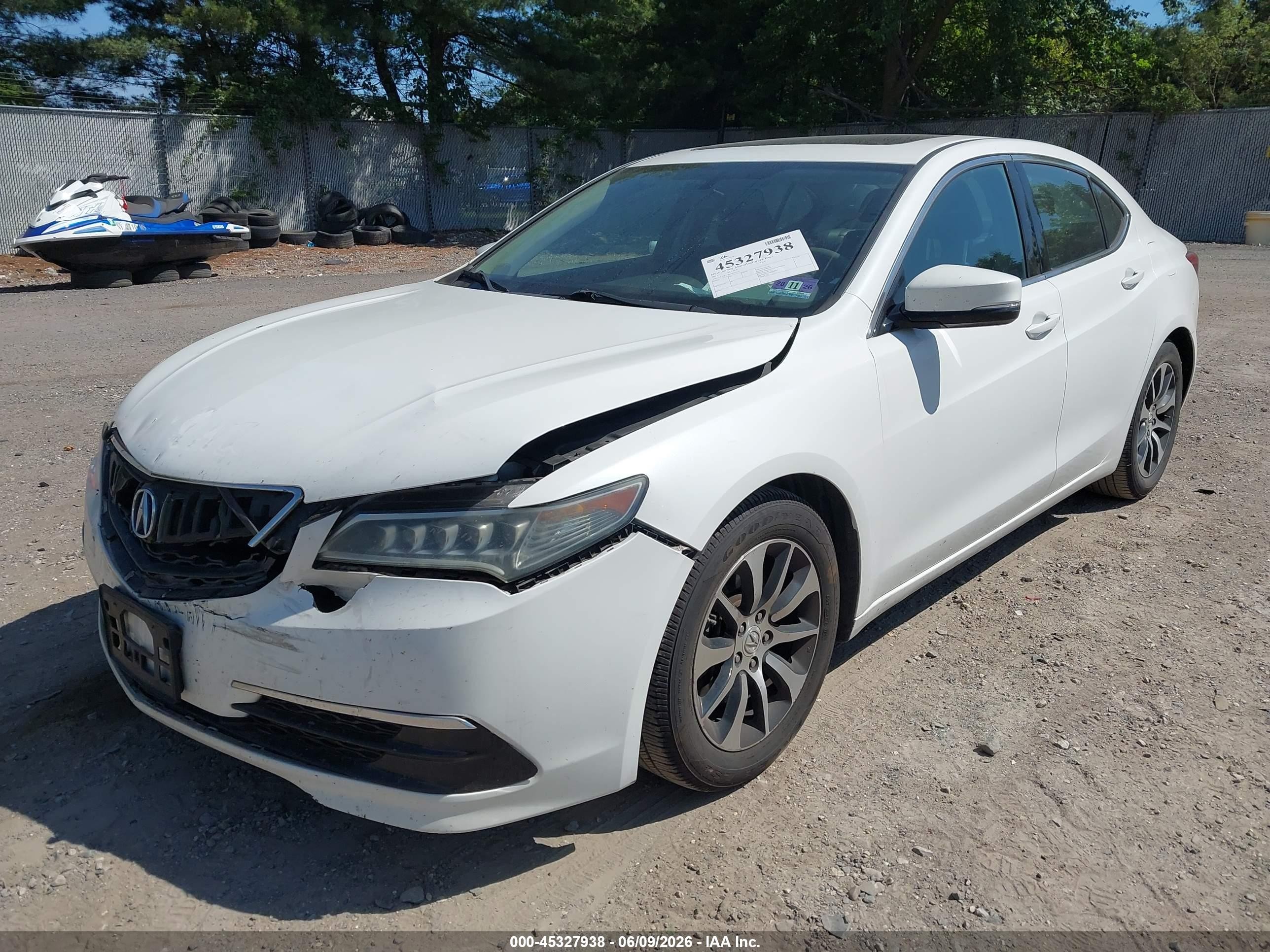 2015 Acura Tlx   White vin: 19UUB1F36FA025525