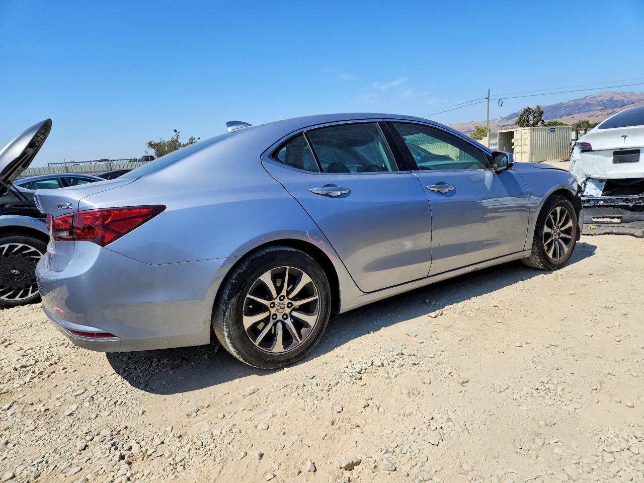 2015 Acura Tlx Silver vin: 19UUB1F36FA026819