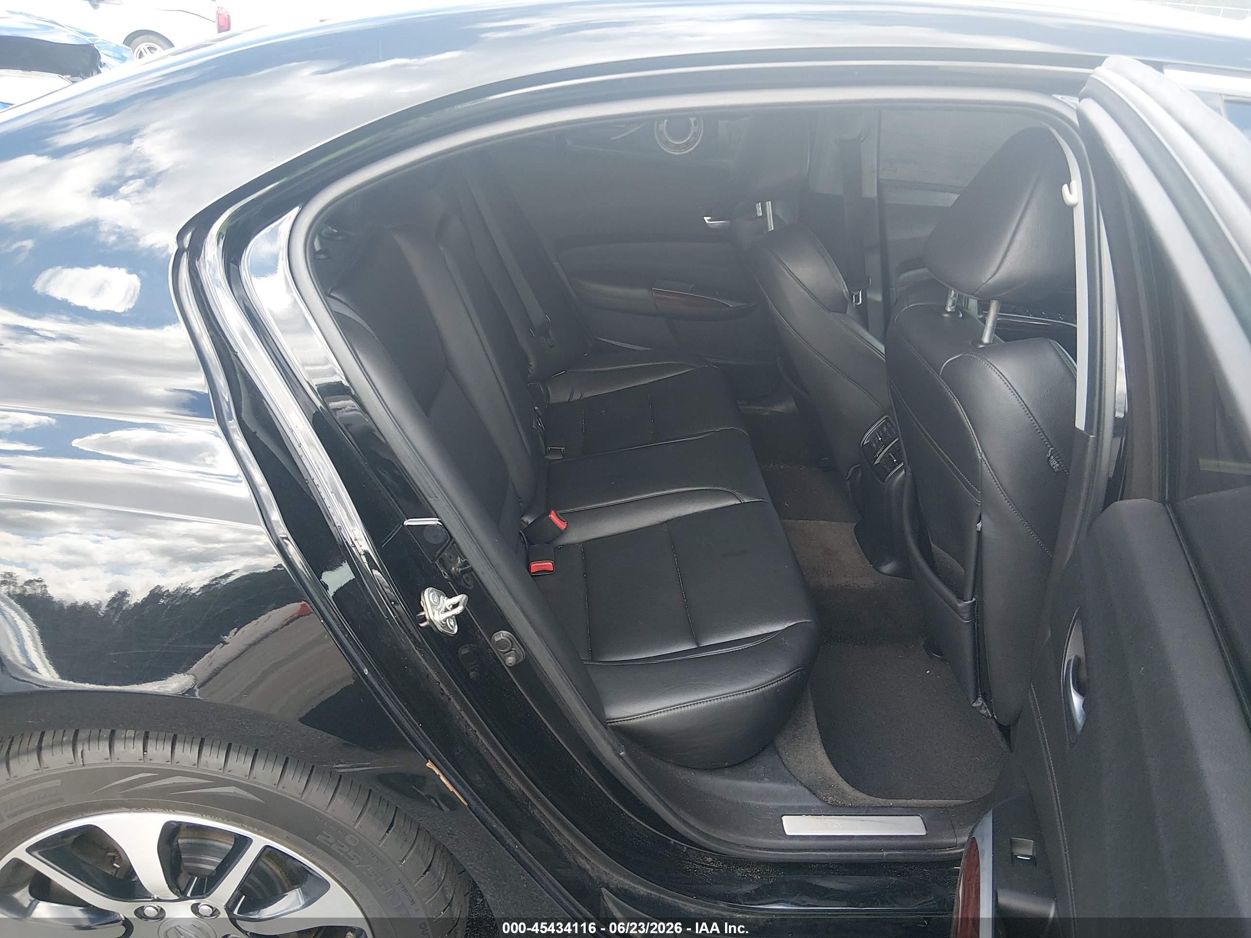 2015 Acura Tlx   Black vin: 19UUB1F38FA003879