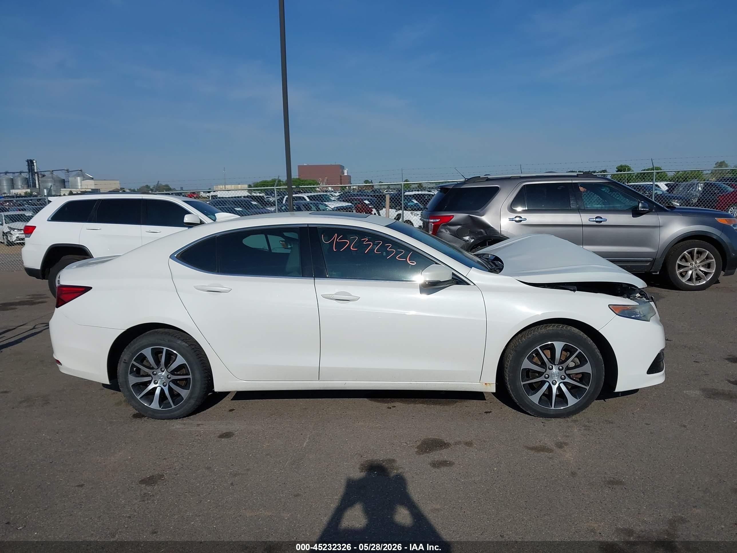 2015 Acura Tlx   White vin: 19UUB1F38FA004465