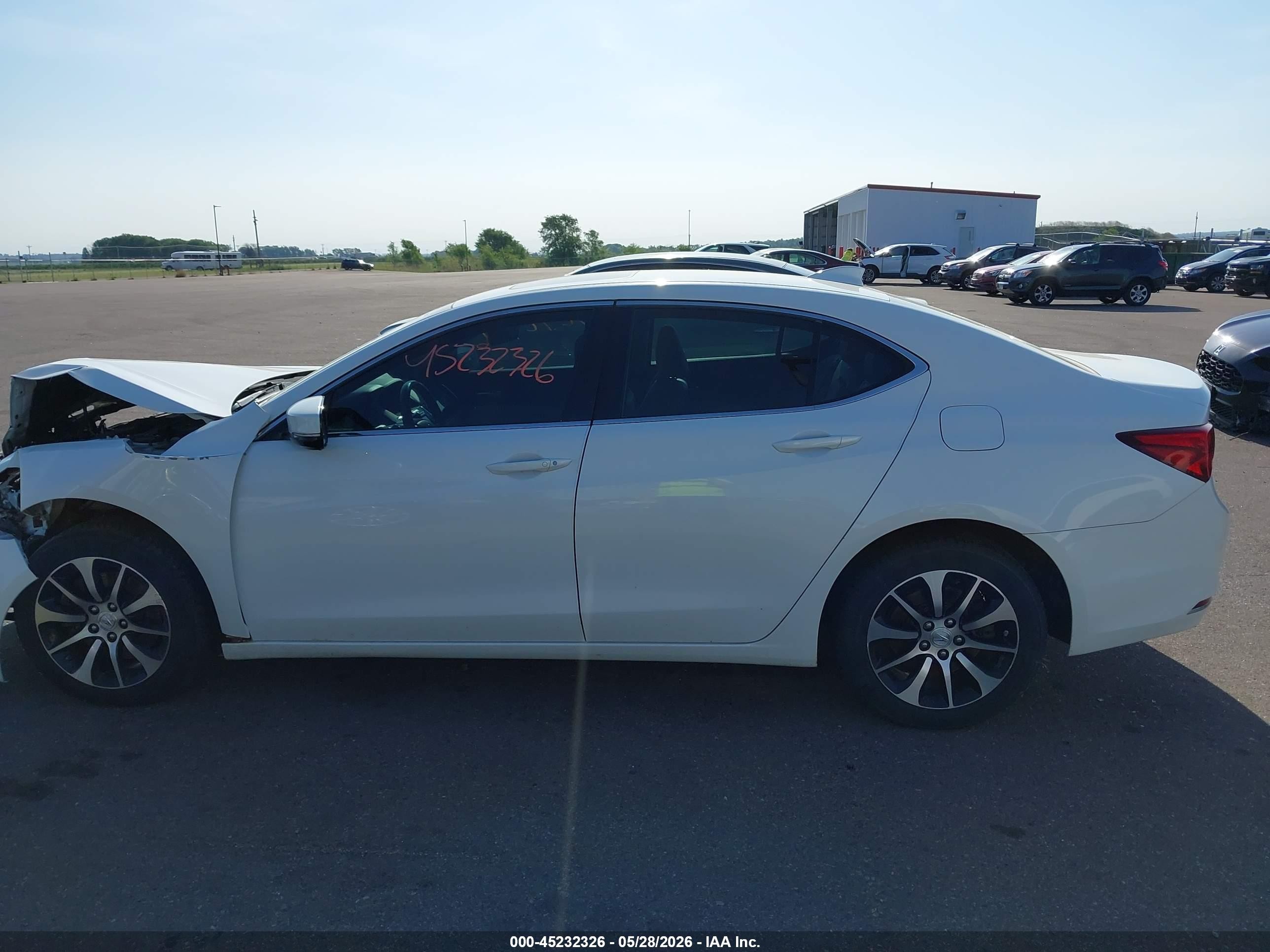 2015 Acura Tlx   White vin: 19UUB1F38FA004465
