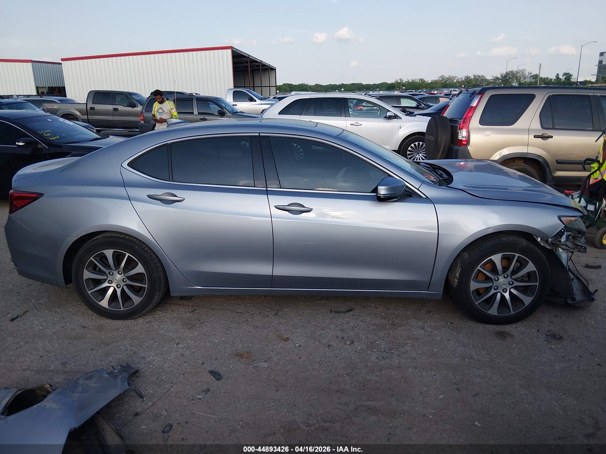 2015 Acura Tlx   Silver vin: 19UUB1F38FA007852
