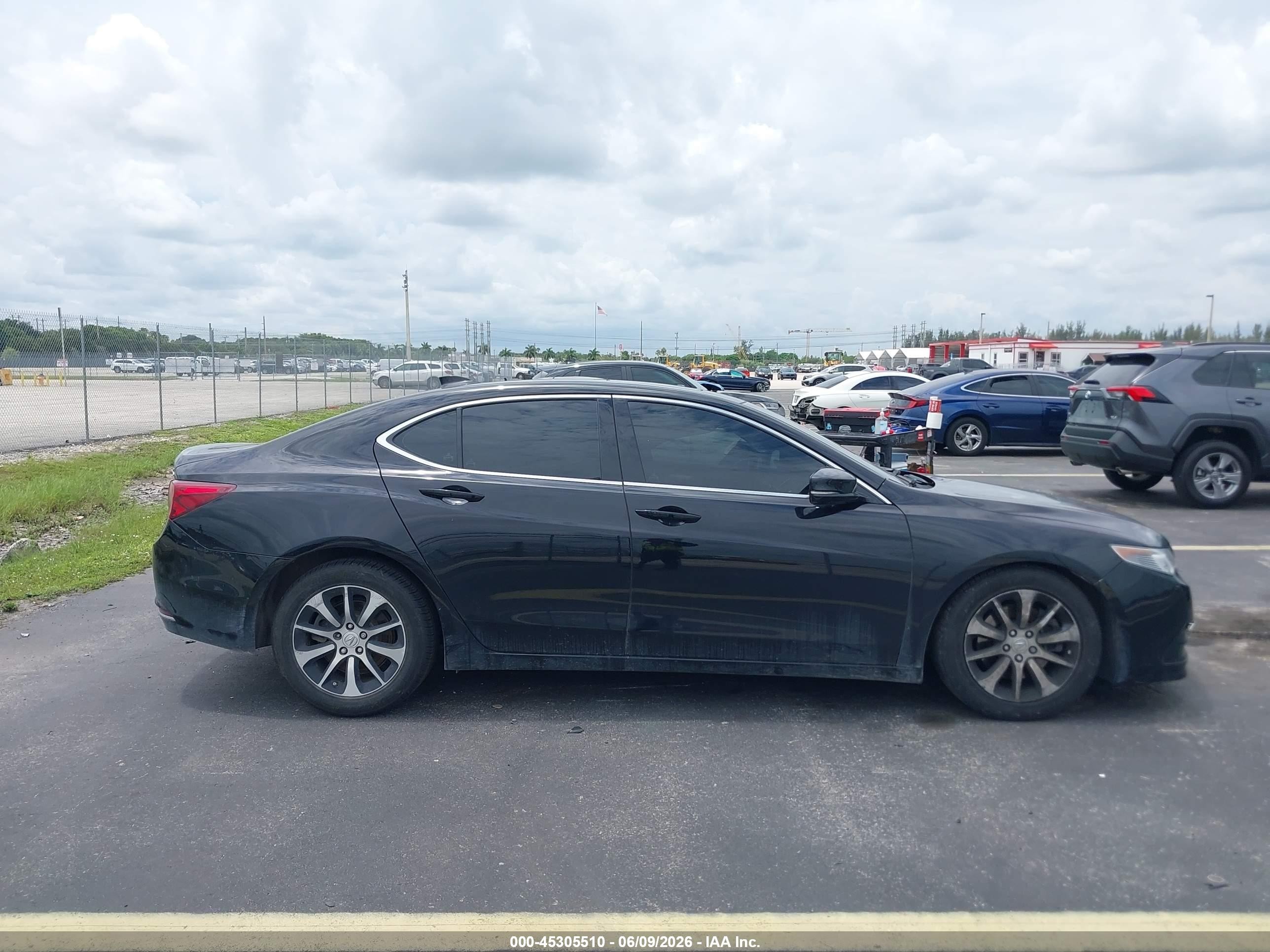 2015 Acura Tlx   Black vin: 19UUB1F39FA024661